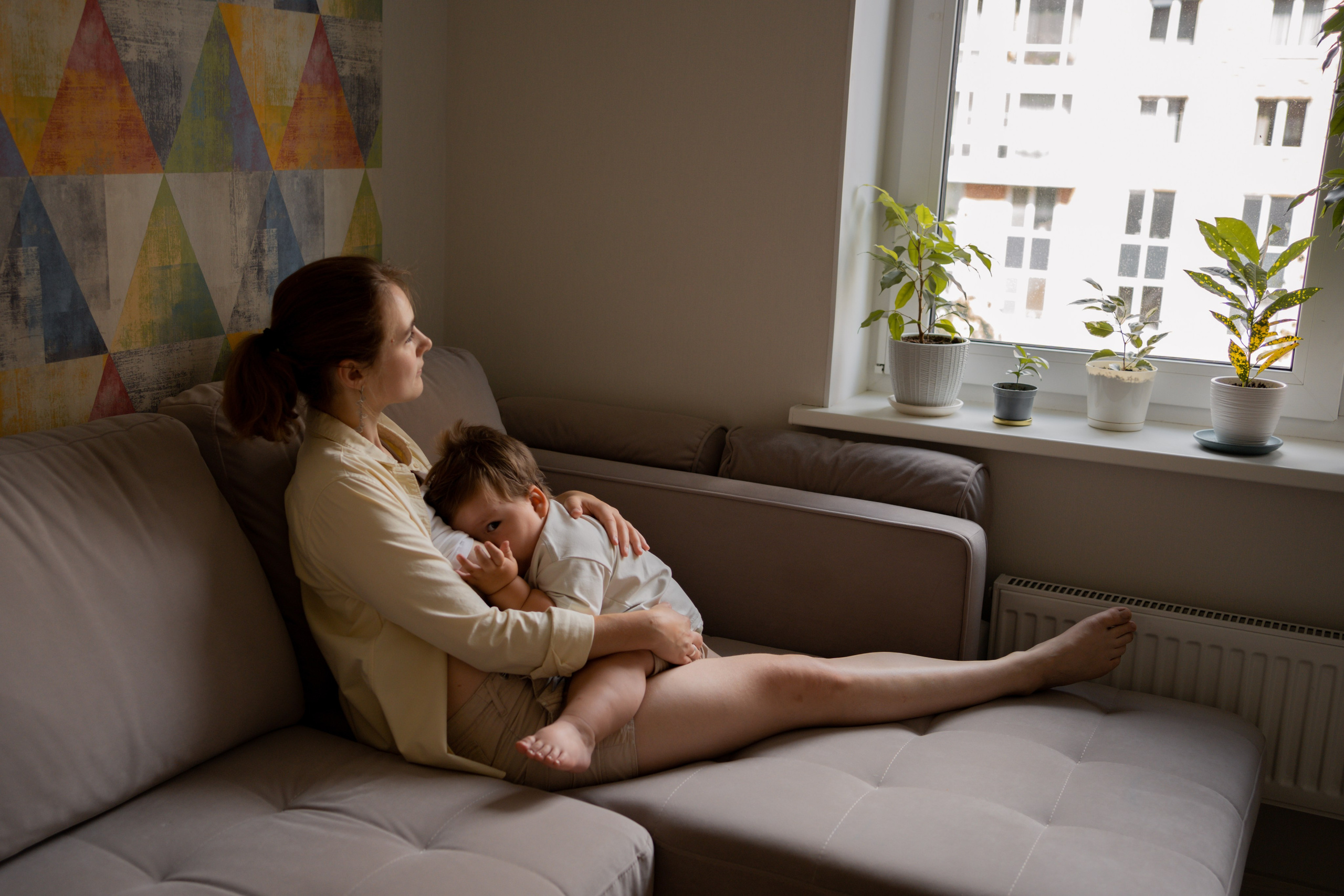 Алина и Дима. Фотограф грудного вскармливания в Москве Екатерина