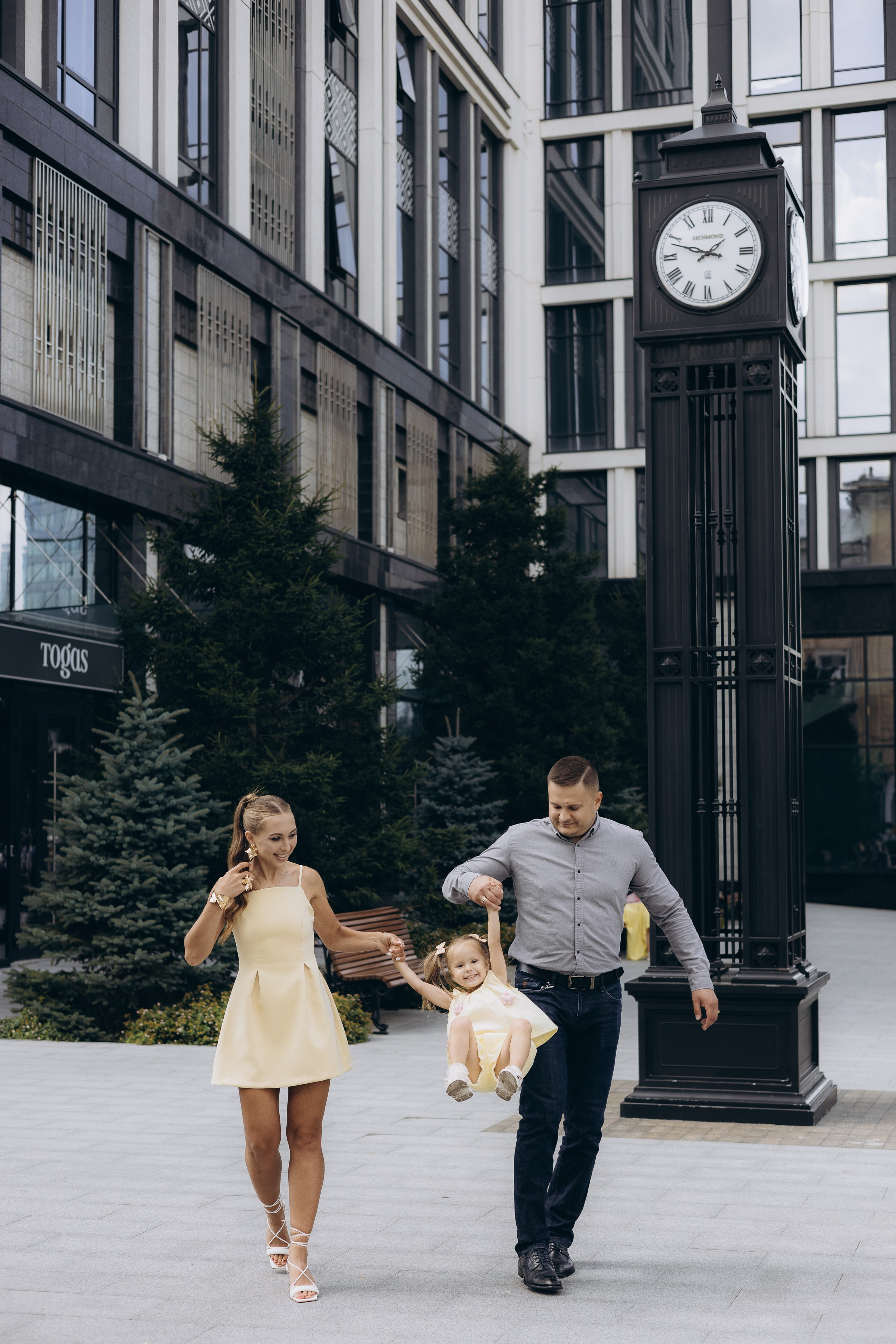 Кристина, Сергей и Лера. Свадебный и семейный фотограф в Новосибирске Дарья Кель