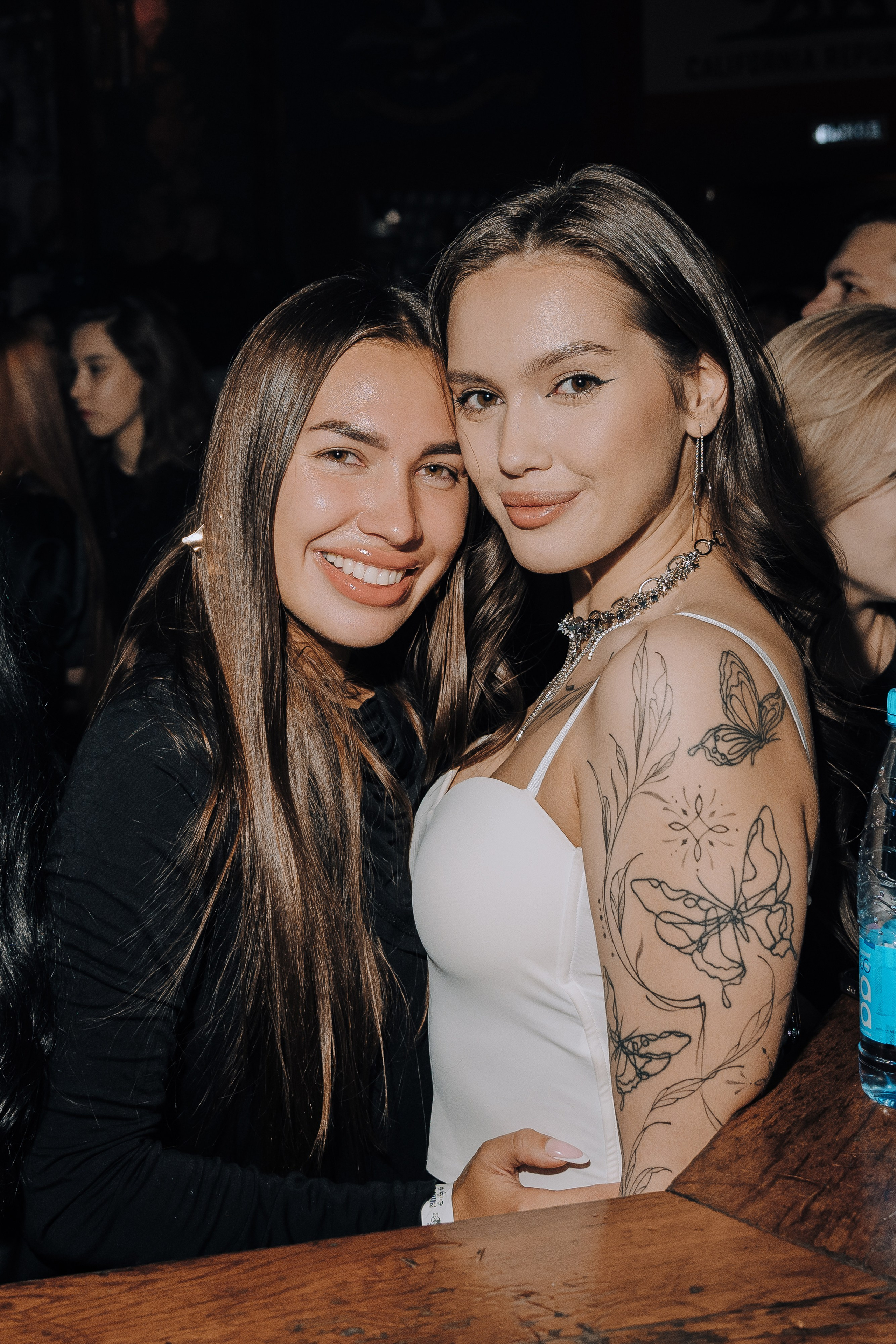 20 ЛЕТ МЕГАПОЛИС ЧЕЛЯБИНСК ХЕДЛАЙНЕР ЕЛКА. Репортажный фотограф Зуев Роман г. Челябинск