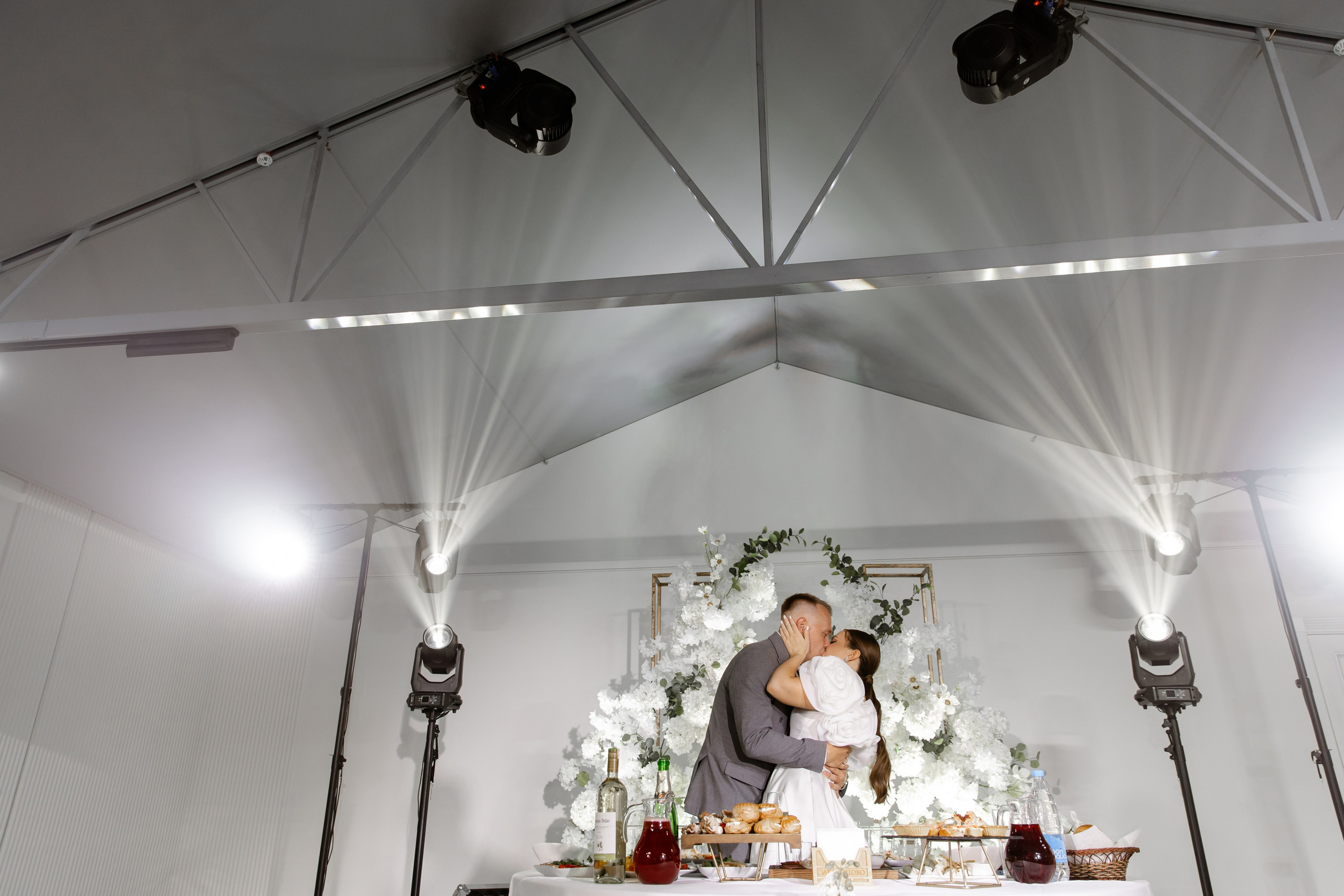 Свадебный день Влада и Вики. Свадебный фотограф Анна Бабахина