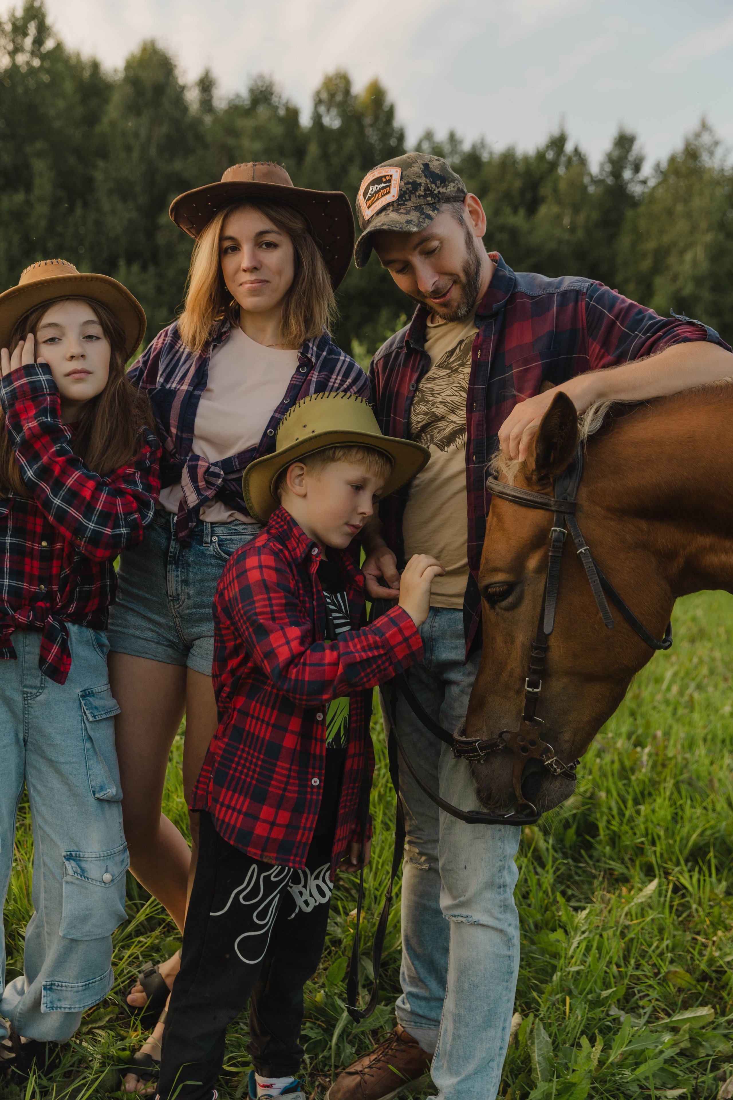 Тёплый вечер лета. Свадебный и семейный фотограф в Карелии