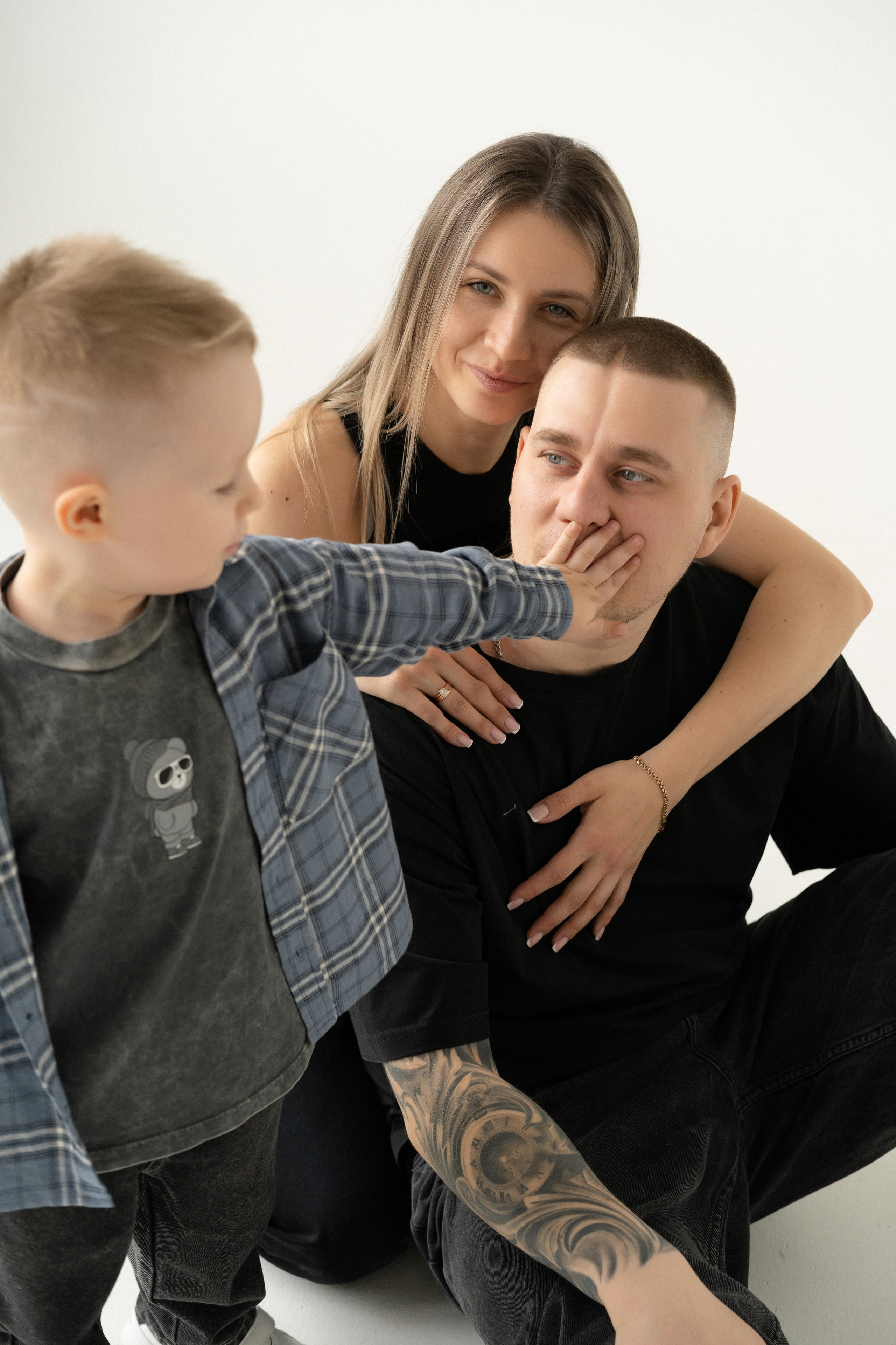 Мир для троих. Моменты и истории о вас настоящих