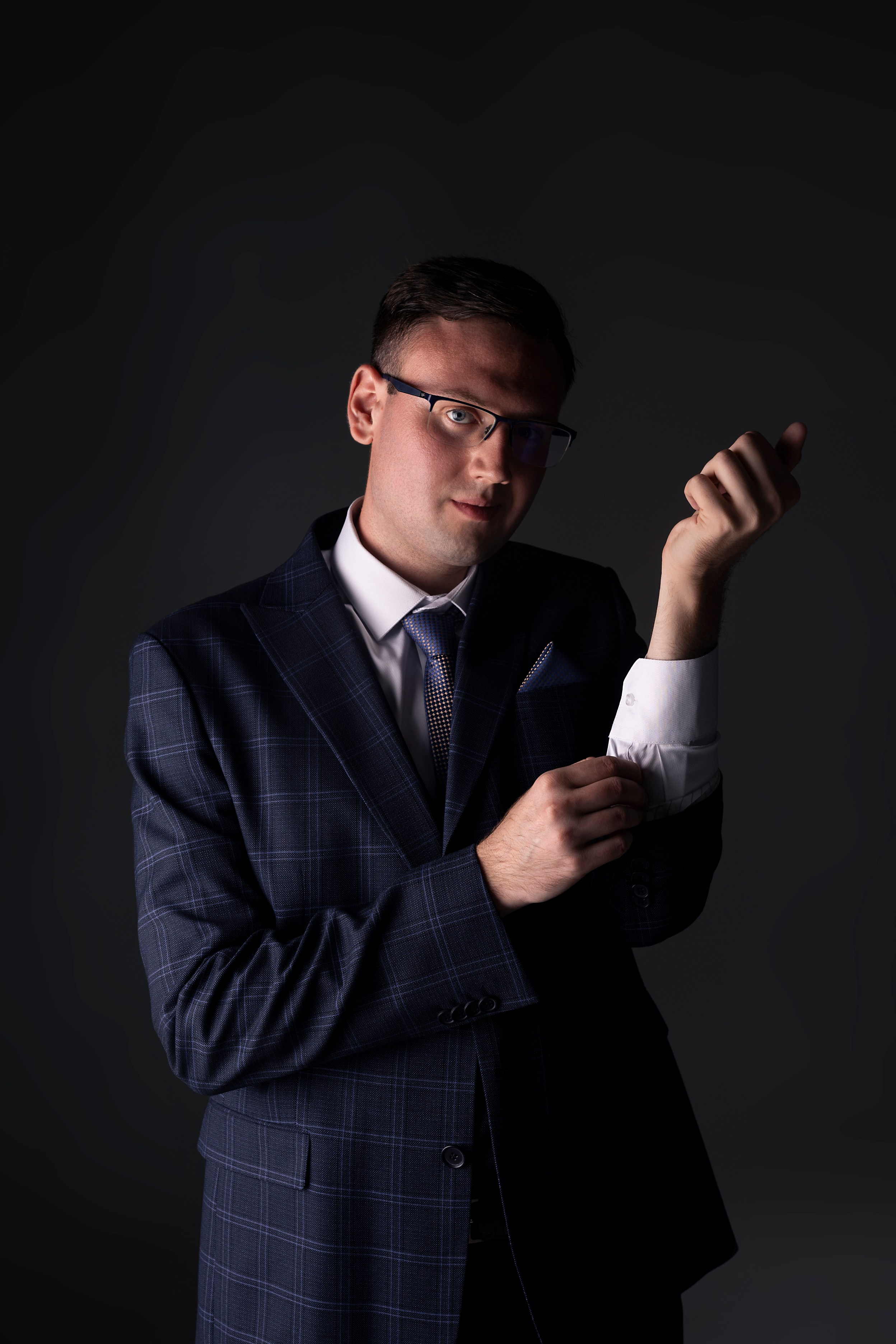 Антон. YANA KIDVSKAT