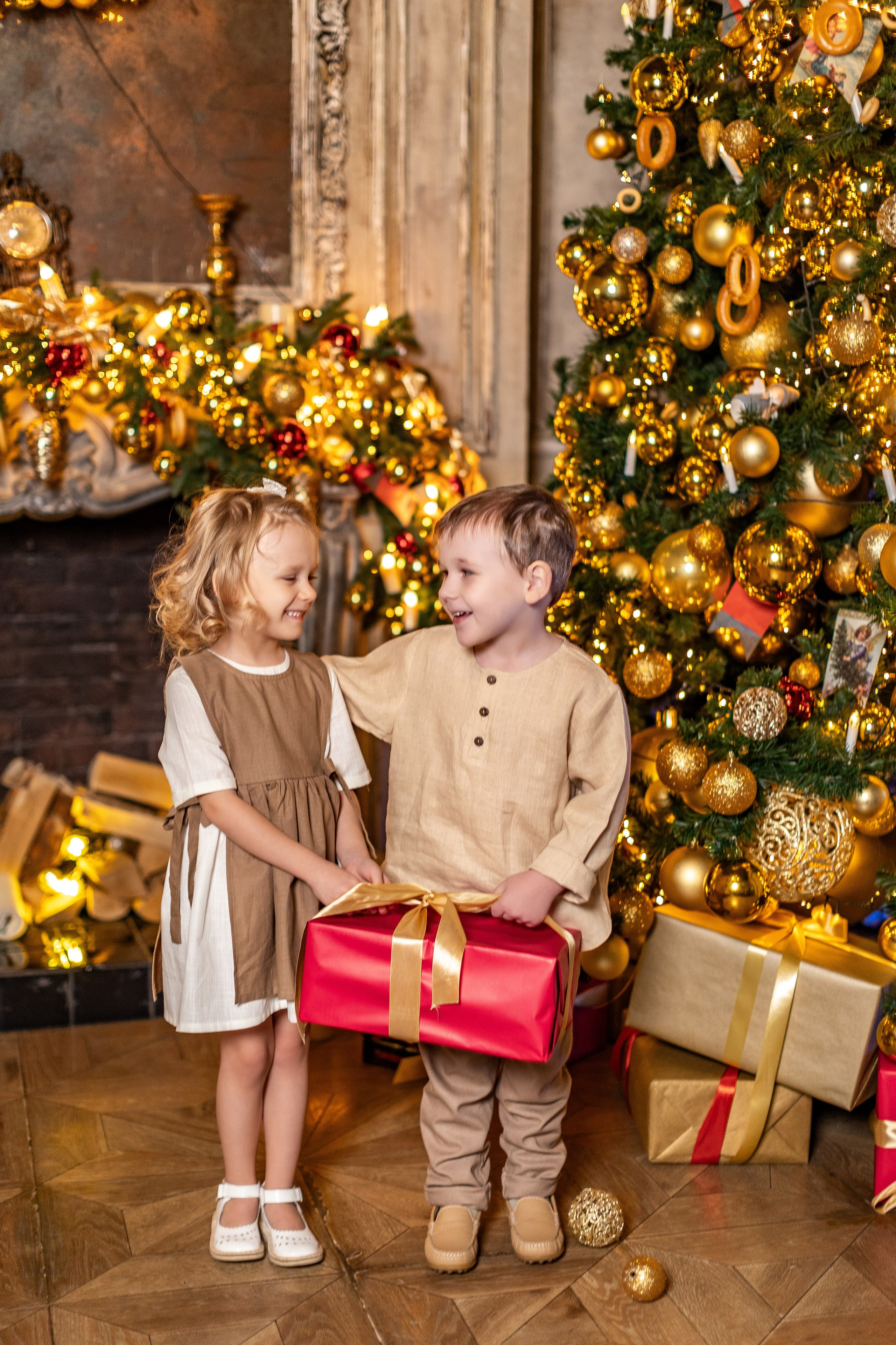 Принц Ярослав и принцесса Анечка. Фото и видео Москва, Московский. Свадебный фотограф, видеограф, фотосессии, видеосъемка