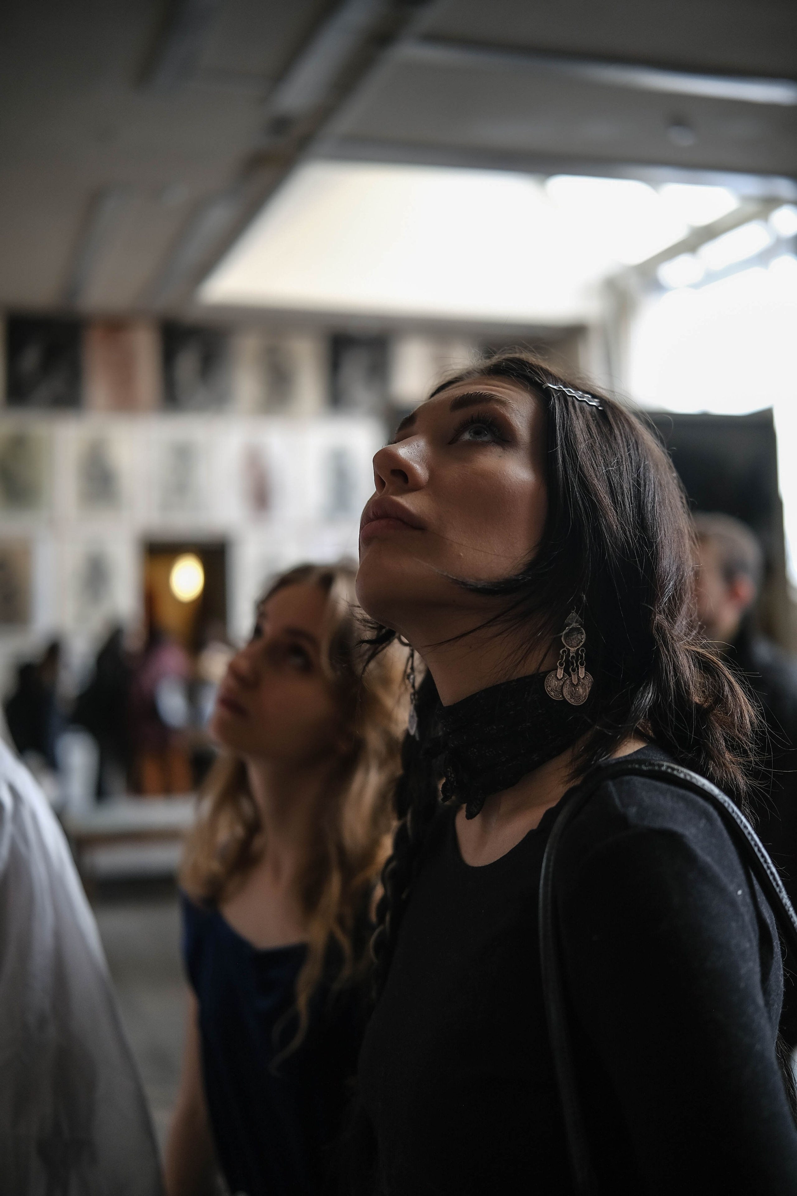 Репортаж частной экскурсии художника Михаила Соловьева в академии художеств Репина. Портретные и творческие съемки Санкт-Петребург