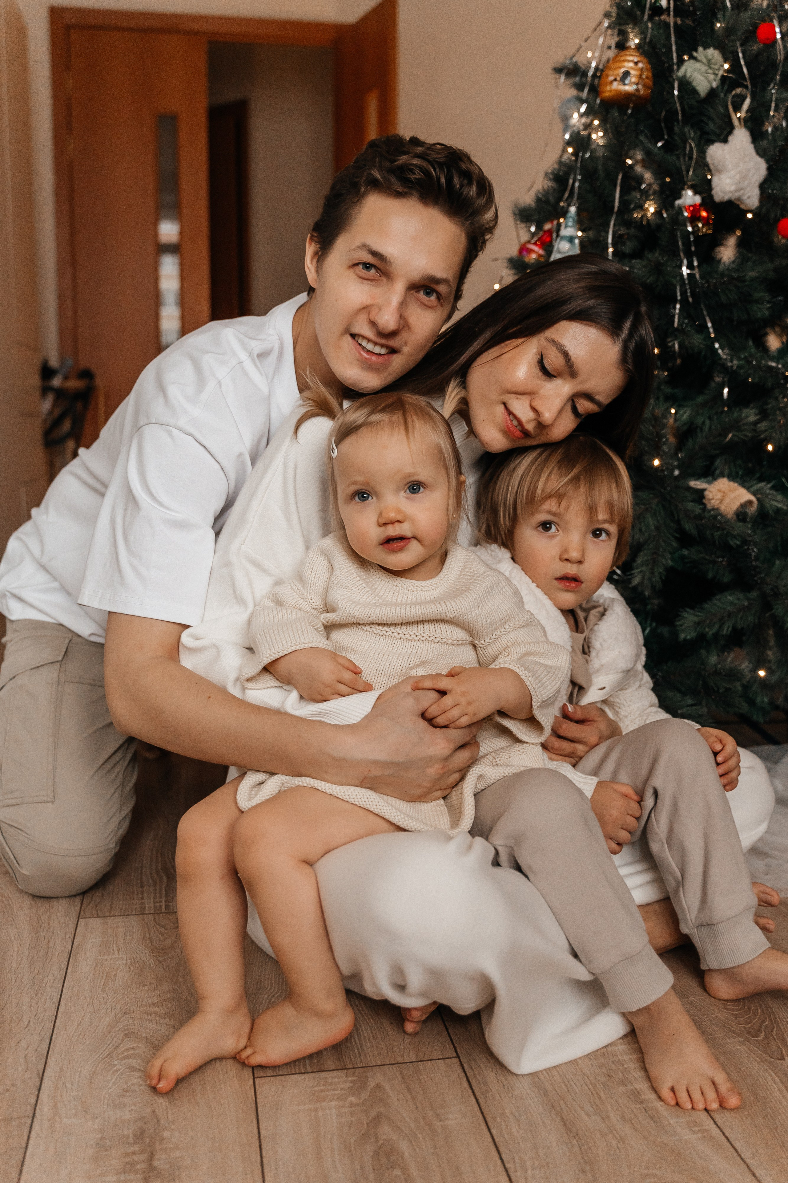 Саша, Женя, Лёва и Марта. Волик Мария