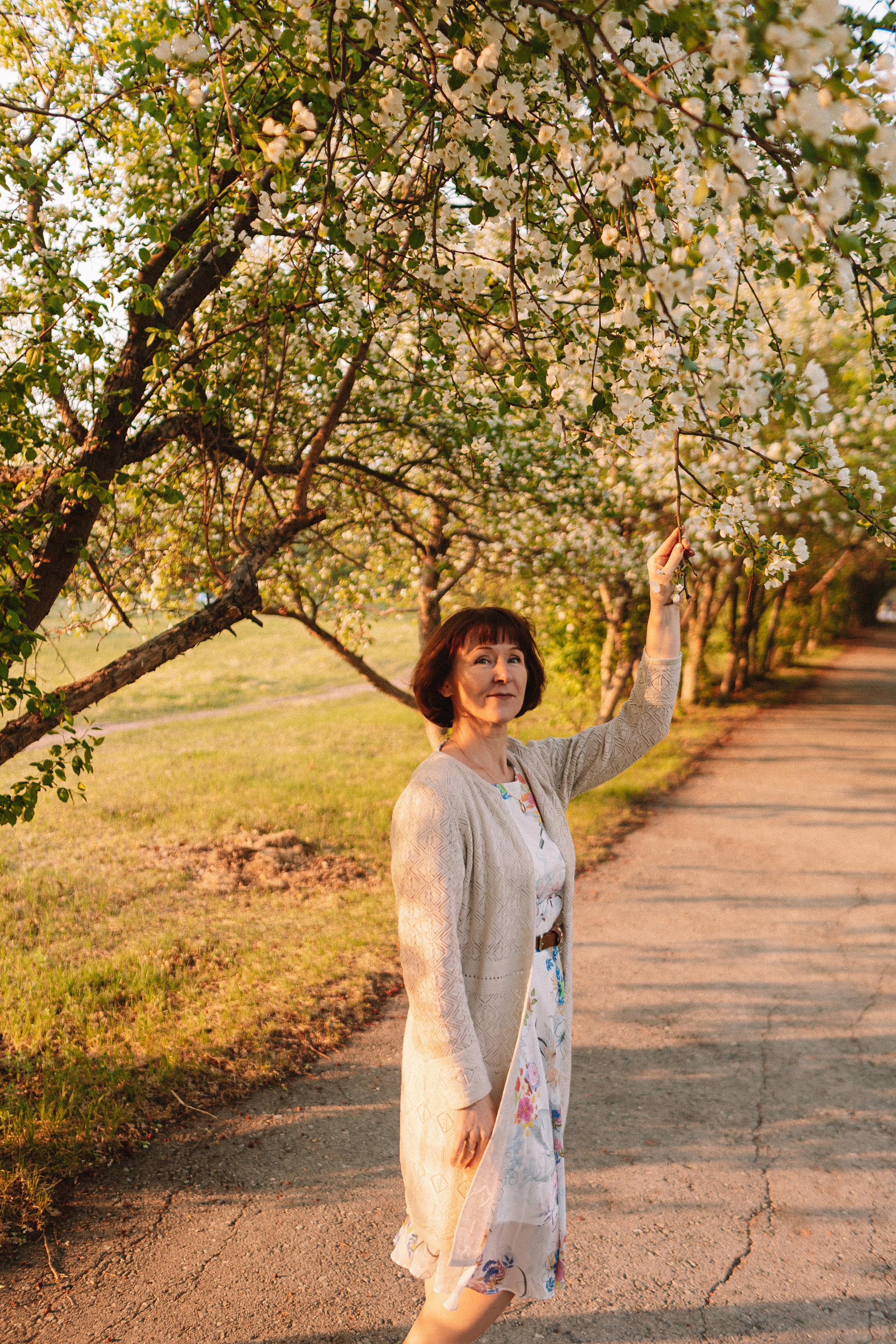 Яблони. Семейный фотограф Тюмень, фотограф на роды Салмина Мария