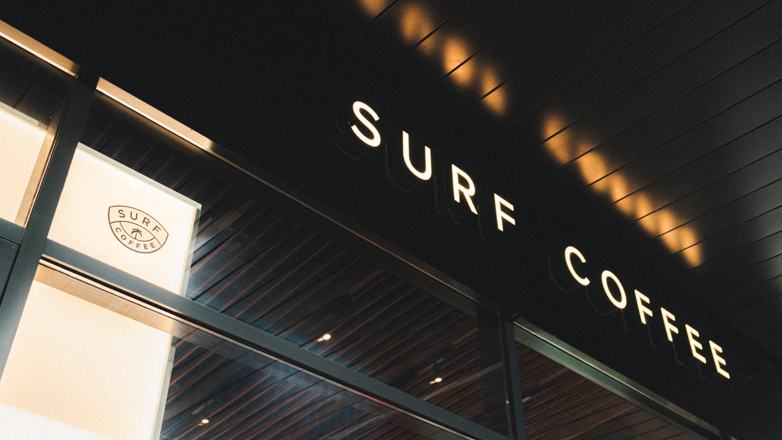 Фотосъёмка для сети кофеен Surf Coffee. Фотограф Илья К. в Москве