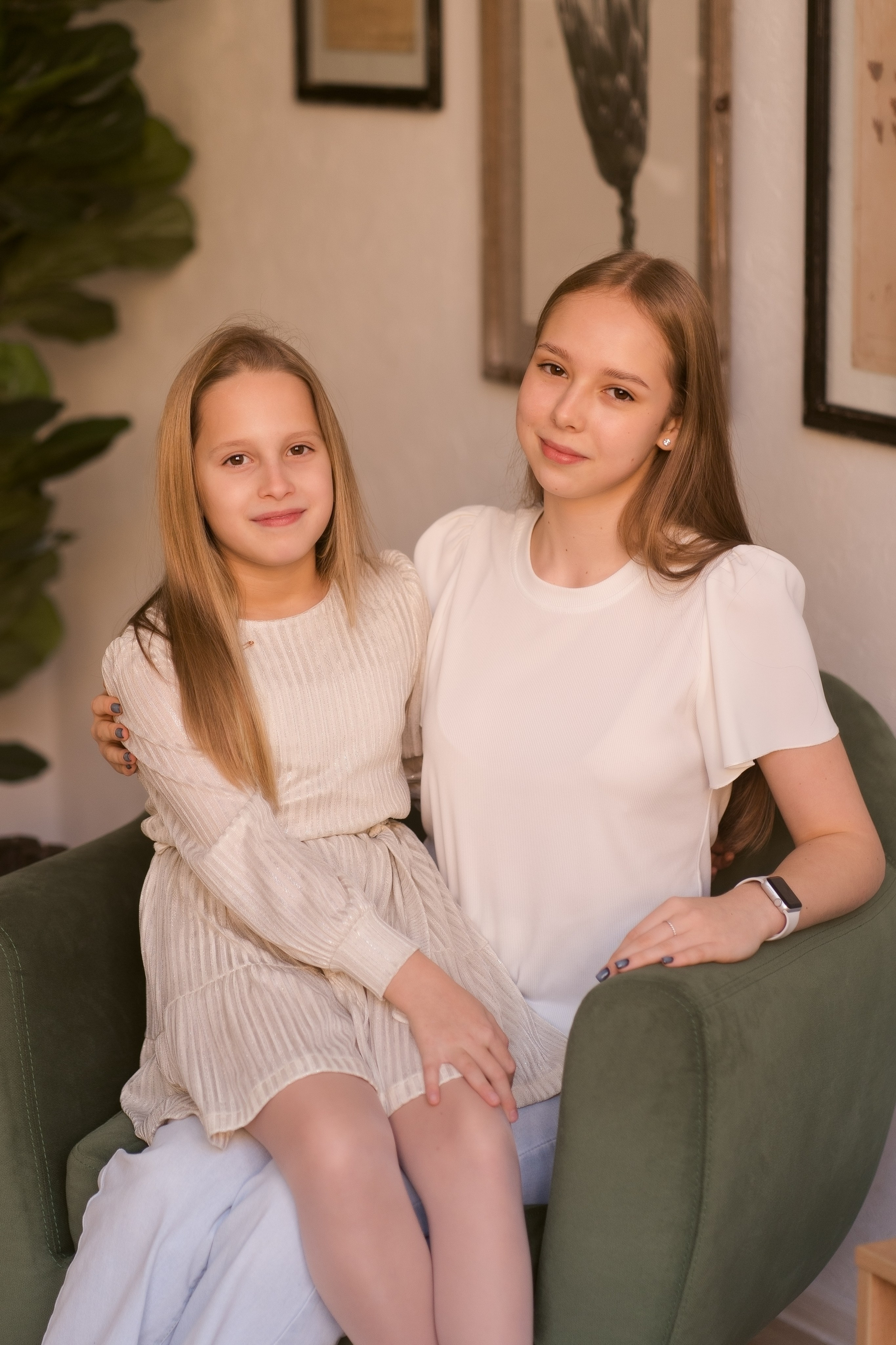 Бабушка и внуки. Nadia Fay