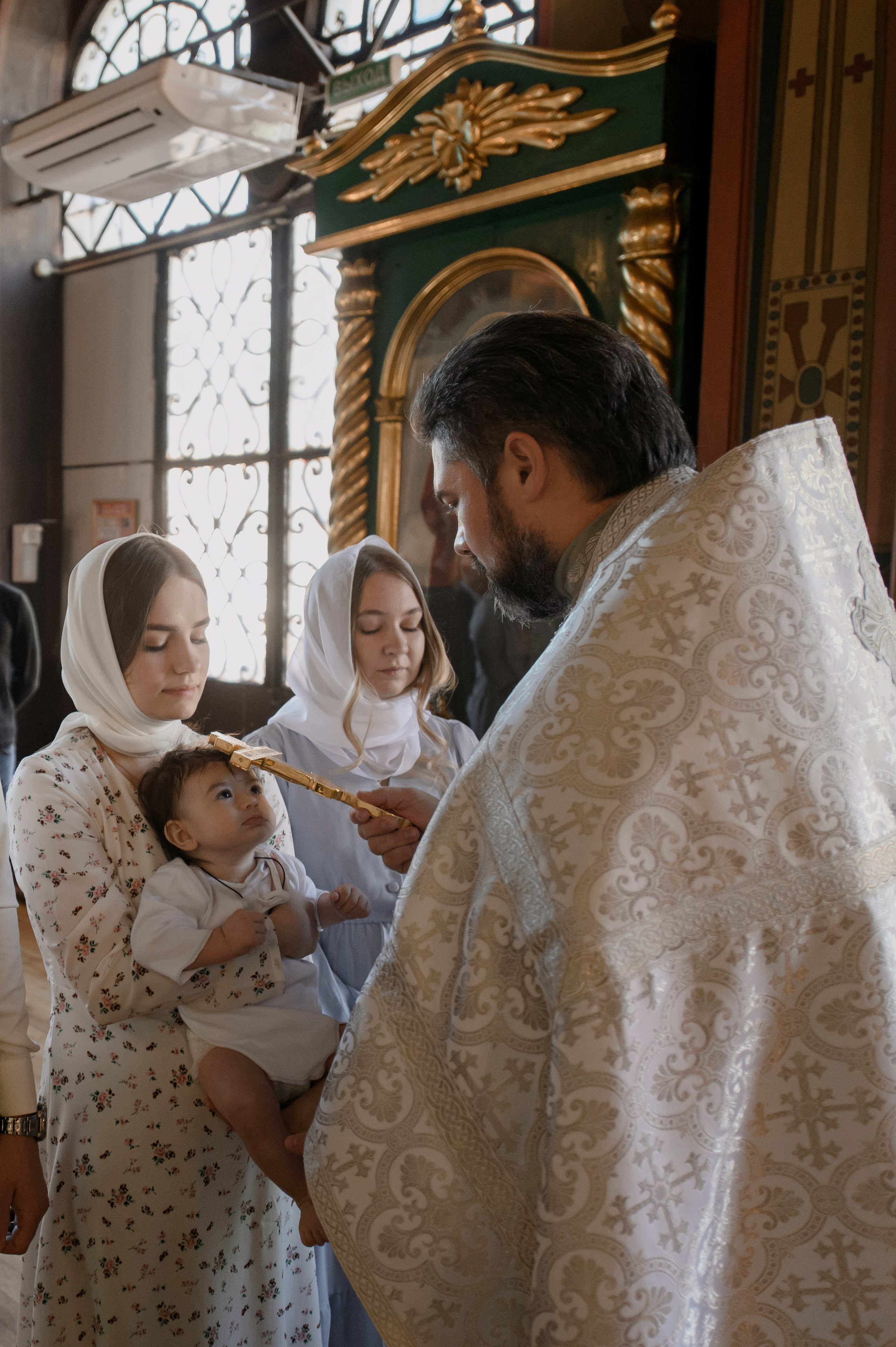 Таинство крещения Ванечки. Свадебный фотограф Краснодар Елена Воробьева