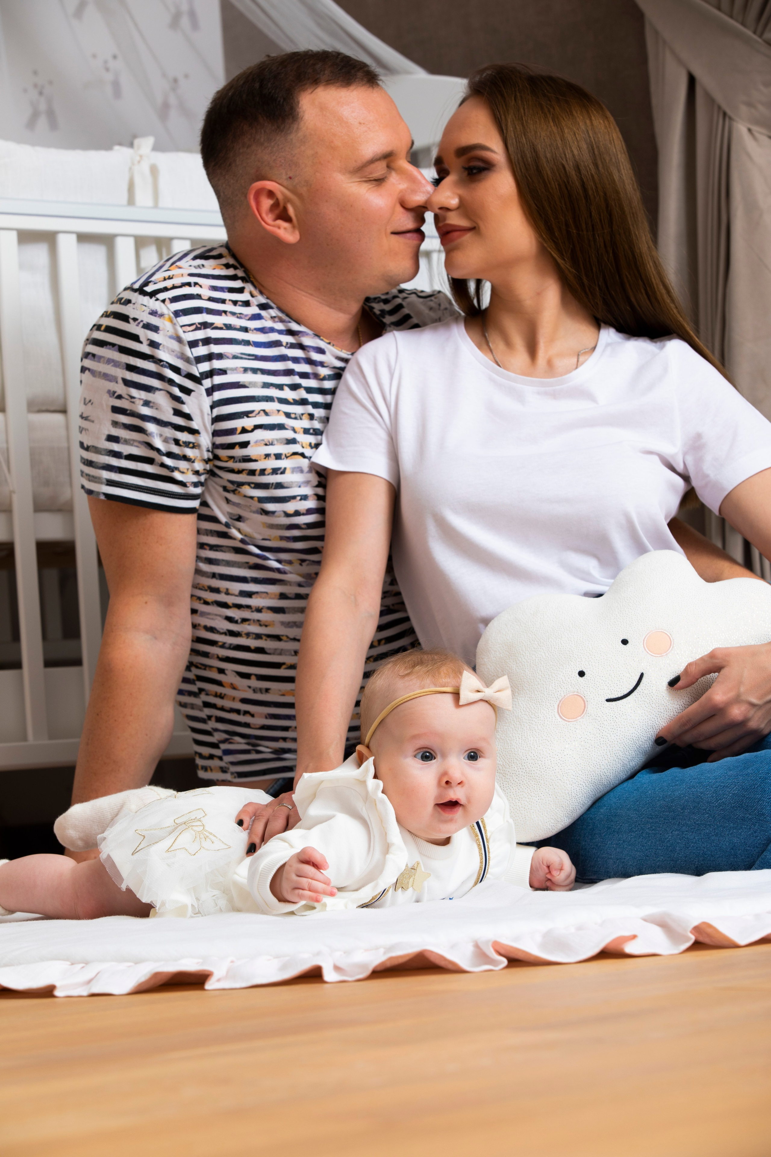 Семейные фото у Вас дома «Ася Игорь Алина ". ФОТОХУДОЖНИК