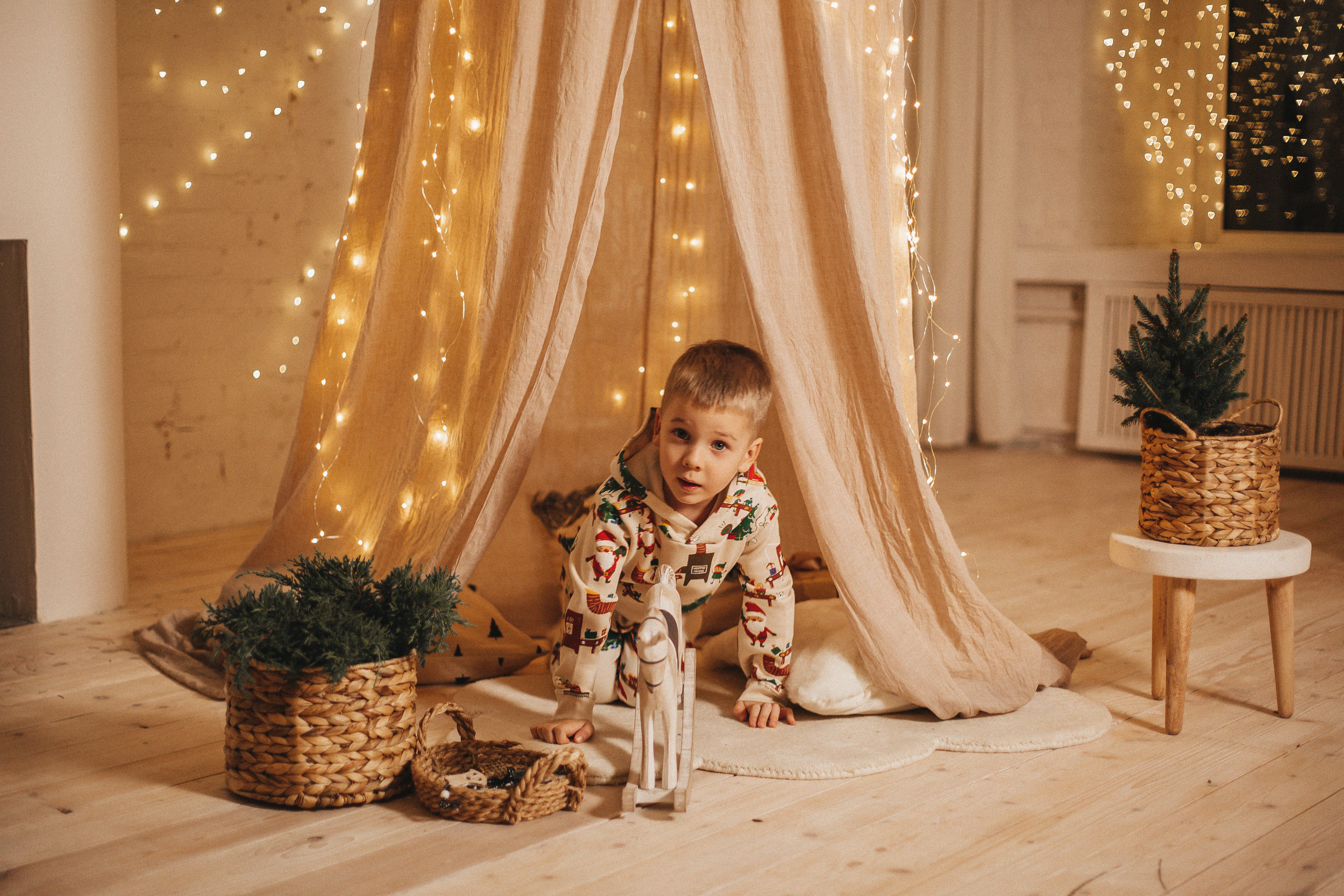 Новогодняя фотосессия в студии «Амальгама». Семейный и свадебный фотограф в Саратове Катерина Оленская