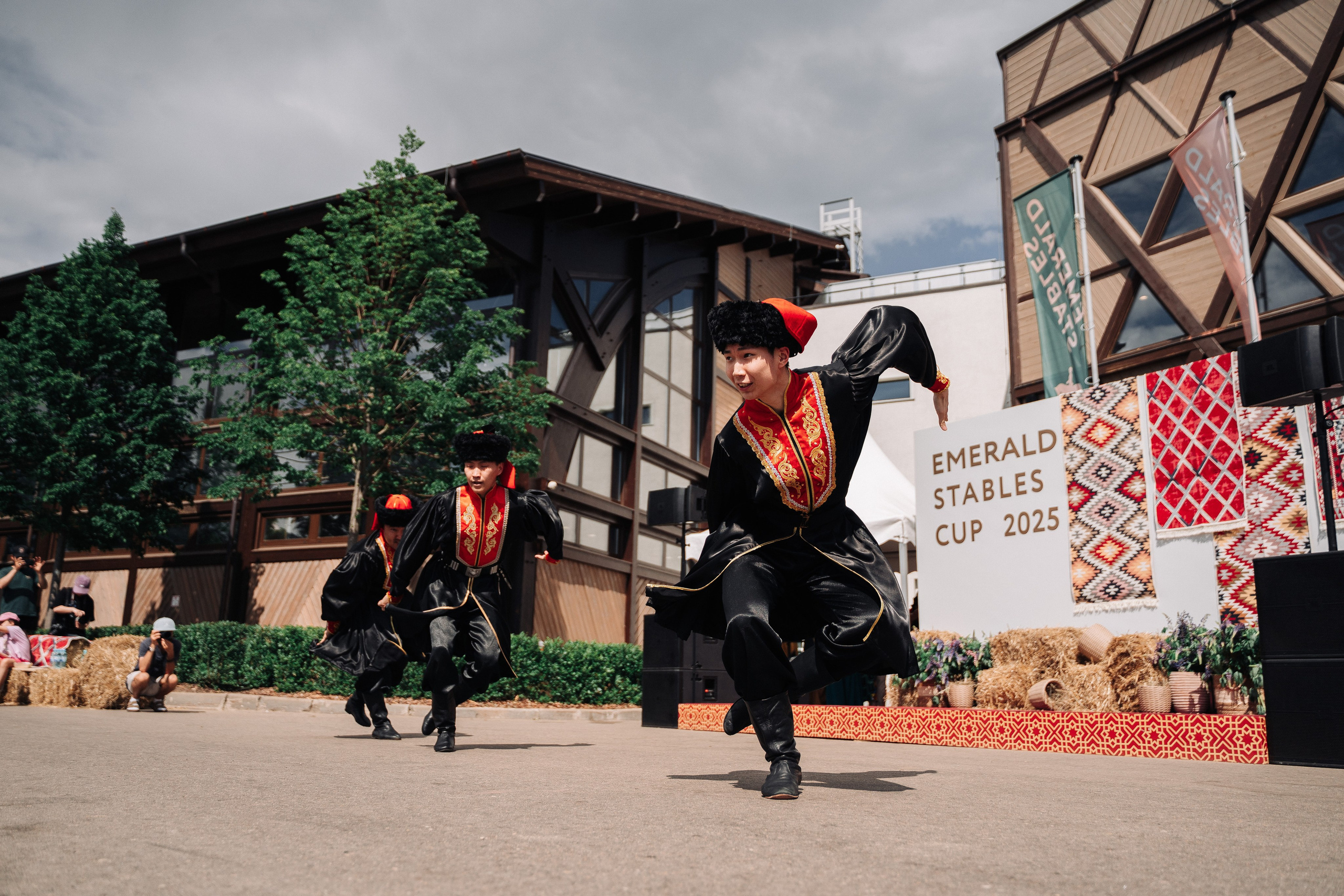 Магия Востока в Emerald Stables. Свадебный и семейный фотограф в Москве и МО Геннадий Туманцев