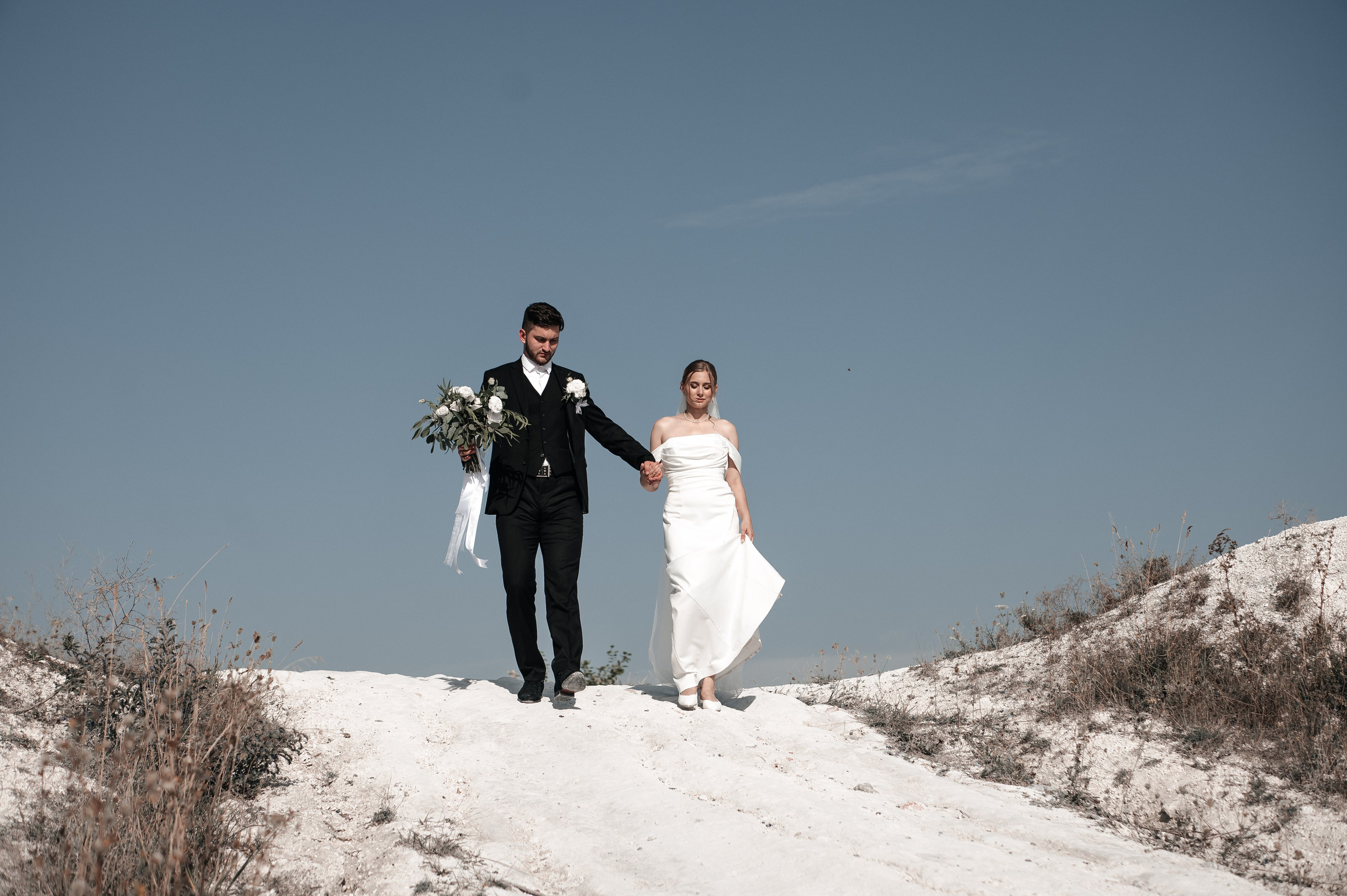 Даниил и Валерия. Черная утка. Полный день. Фотограф Екатерина Бочарникова