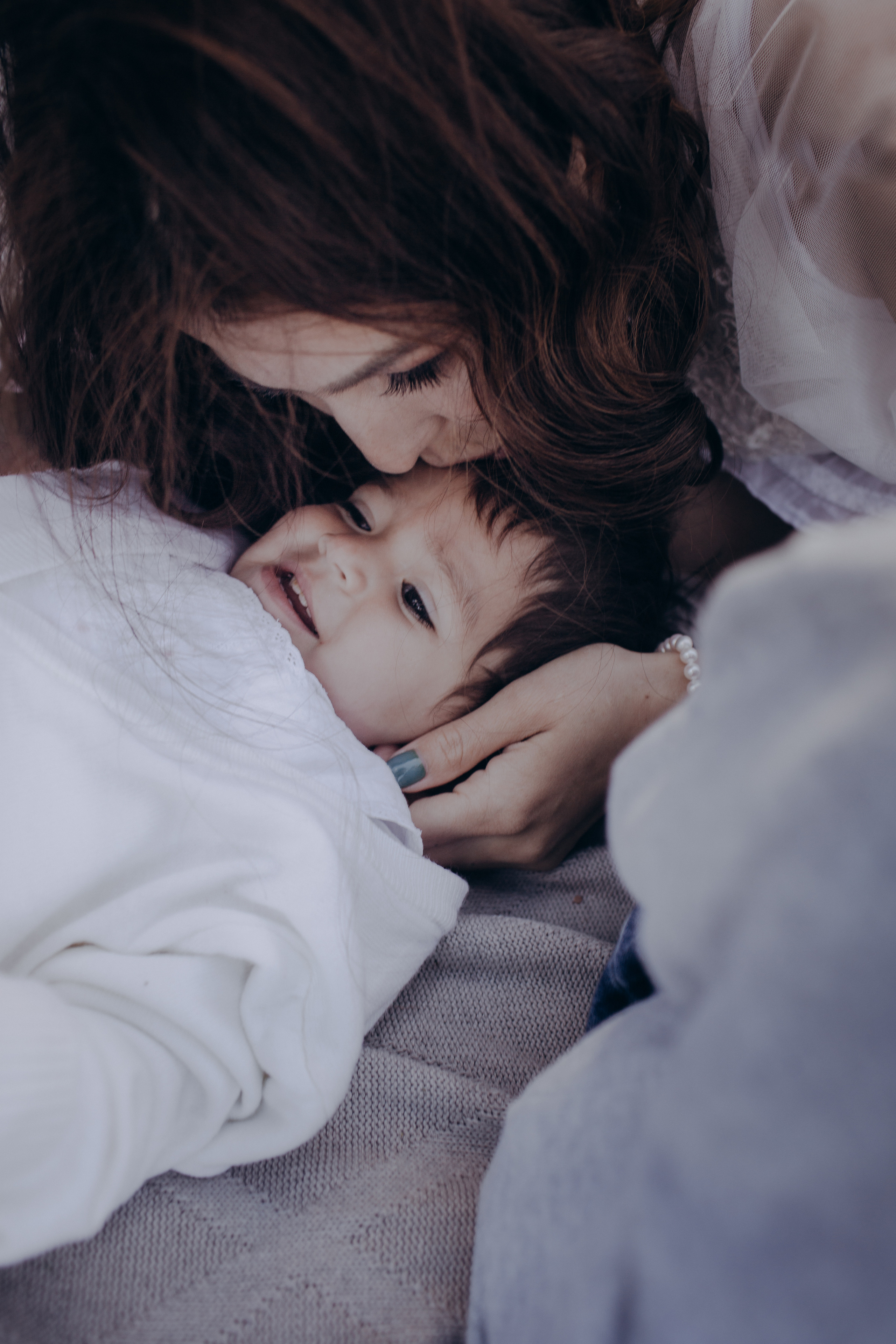 Семейная фотосессия на природе с детьми Санкт-Петербург. Женский, семейный и контент фотограф Ирина Ульянова в Санкт-Петербурге