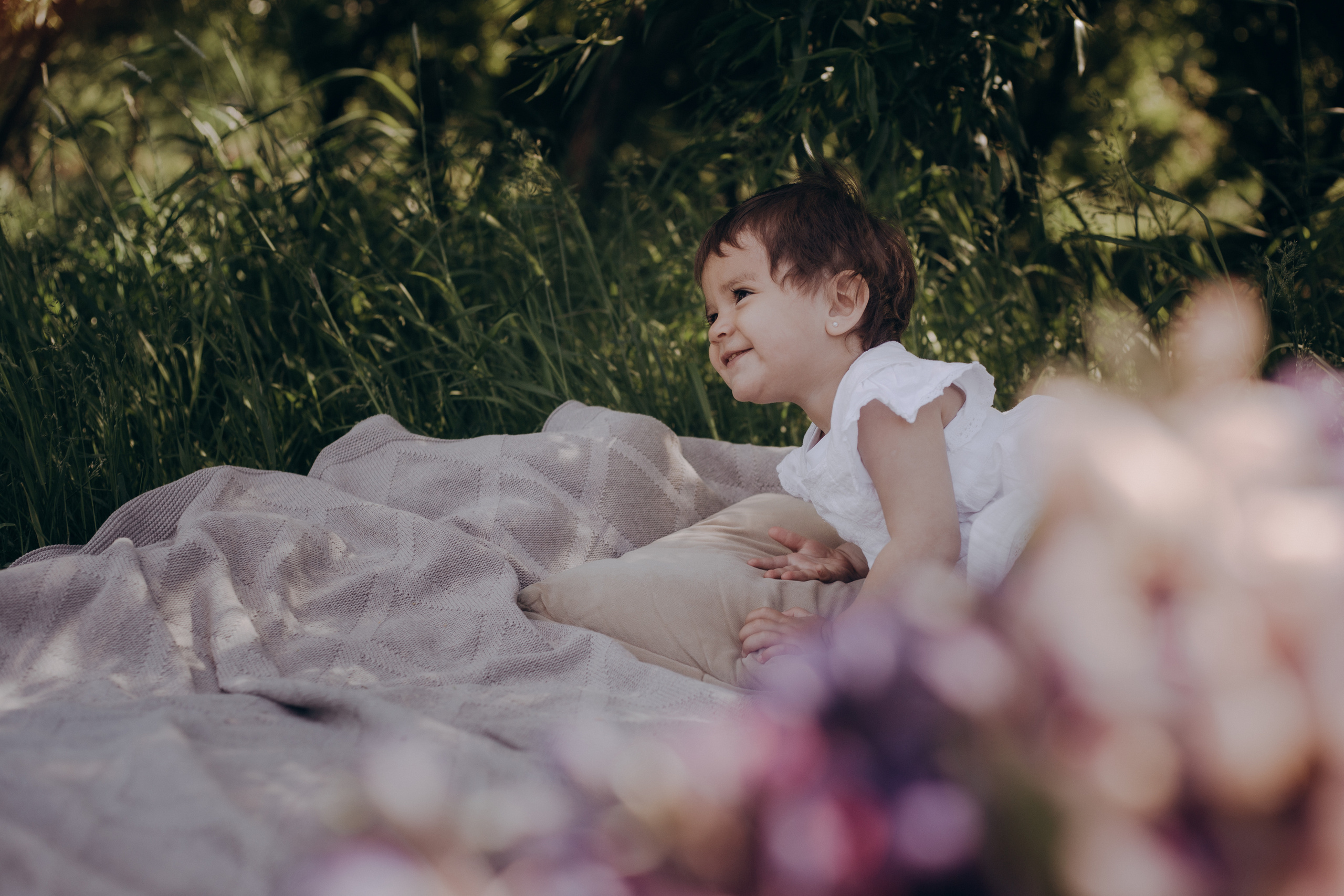 Самые трогательные моменты фотосессии — это кадры, где живет любовь…. Женский, семейный и контент фотограф Ирина Ульянова в Санкт-Петербурге