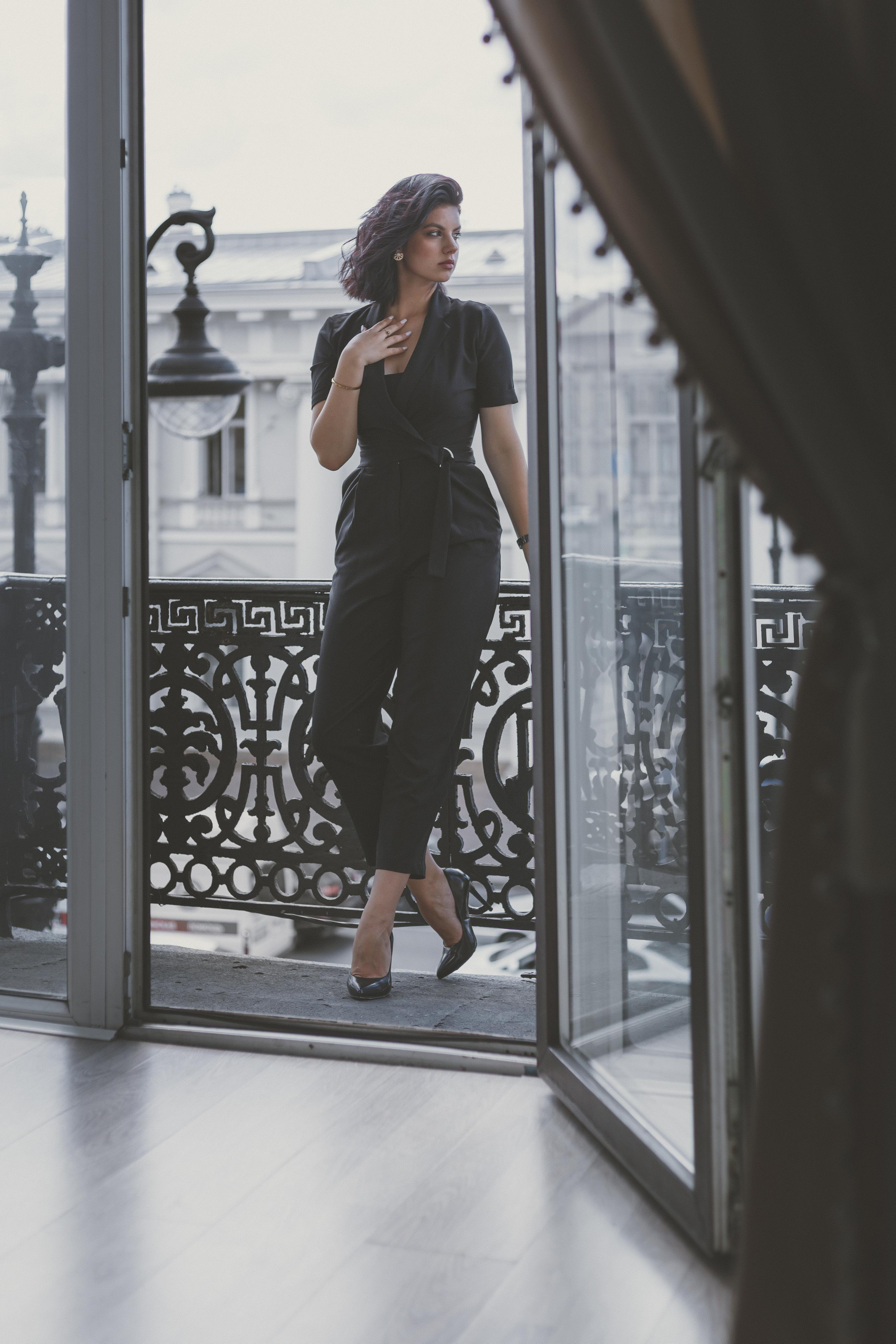 Женская фотосессия в апартаментах в Санкт-Петербурге. Женский, семейный и контент фотограф Ирина Ульянова в Санкт-Петербурге