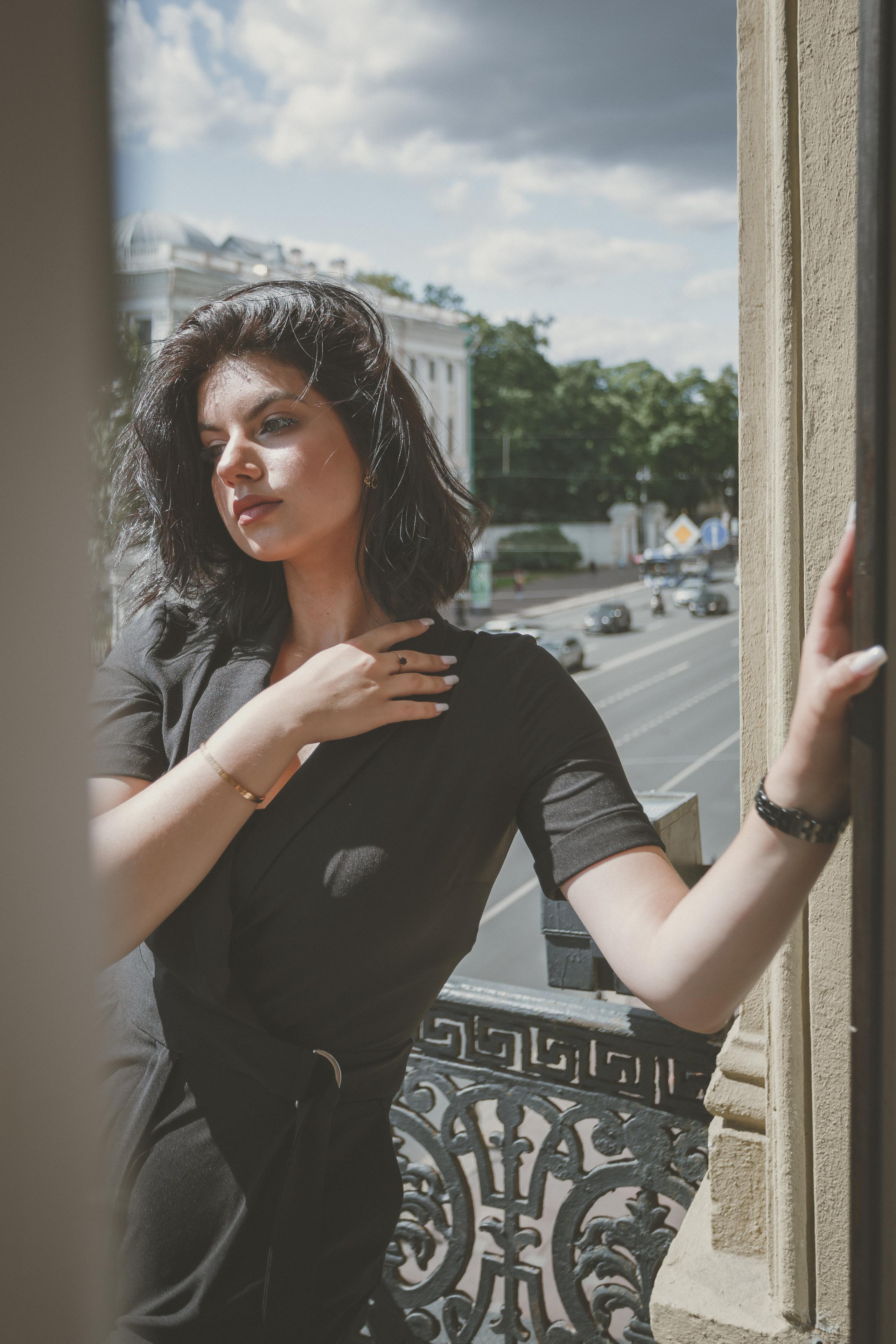 Женская фотосессия в апартаментах в Санкт-Петербурге. Женский, семейный и контент фотограф Ирина Ульянова в Санкт-Петербурге