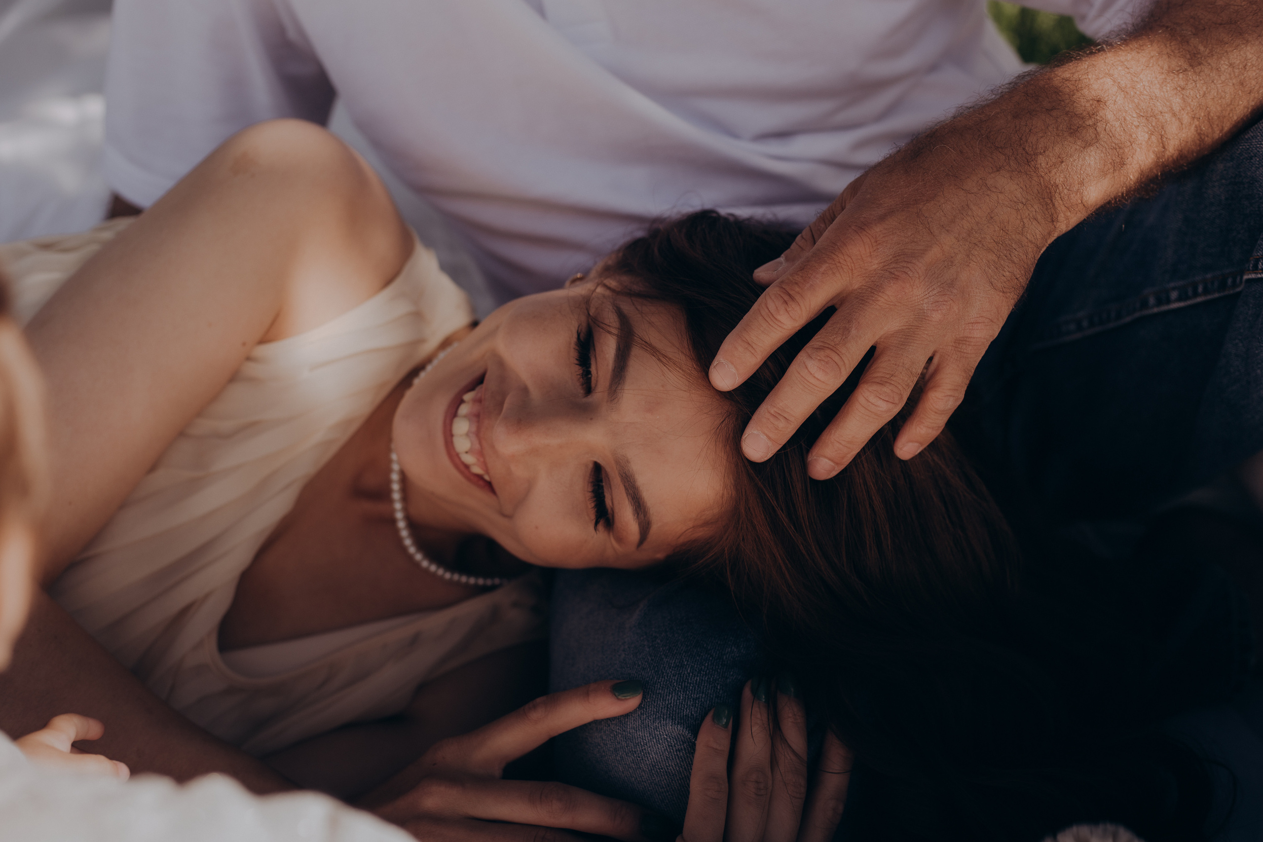 Самые трогательные моменты фотосессии — это кадры, где живет любовь…. Женский, семейный и контент фотограф Ирина Ульянова в Санкт-Петербурге