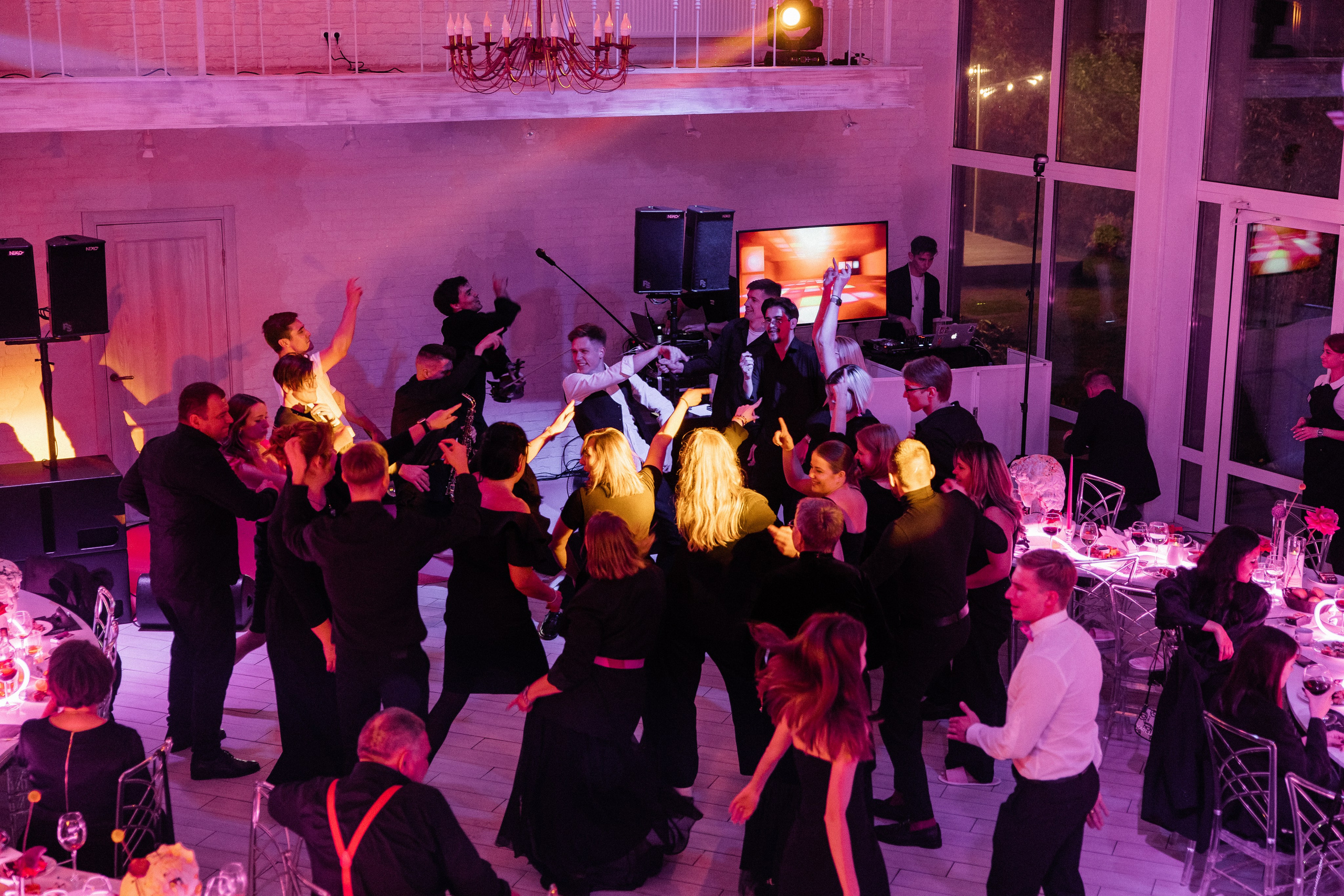 Максим и Алёна. Свадебный фотограф Полина Панина