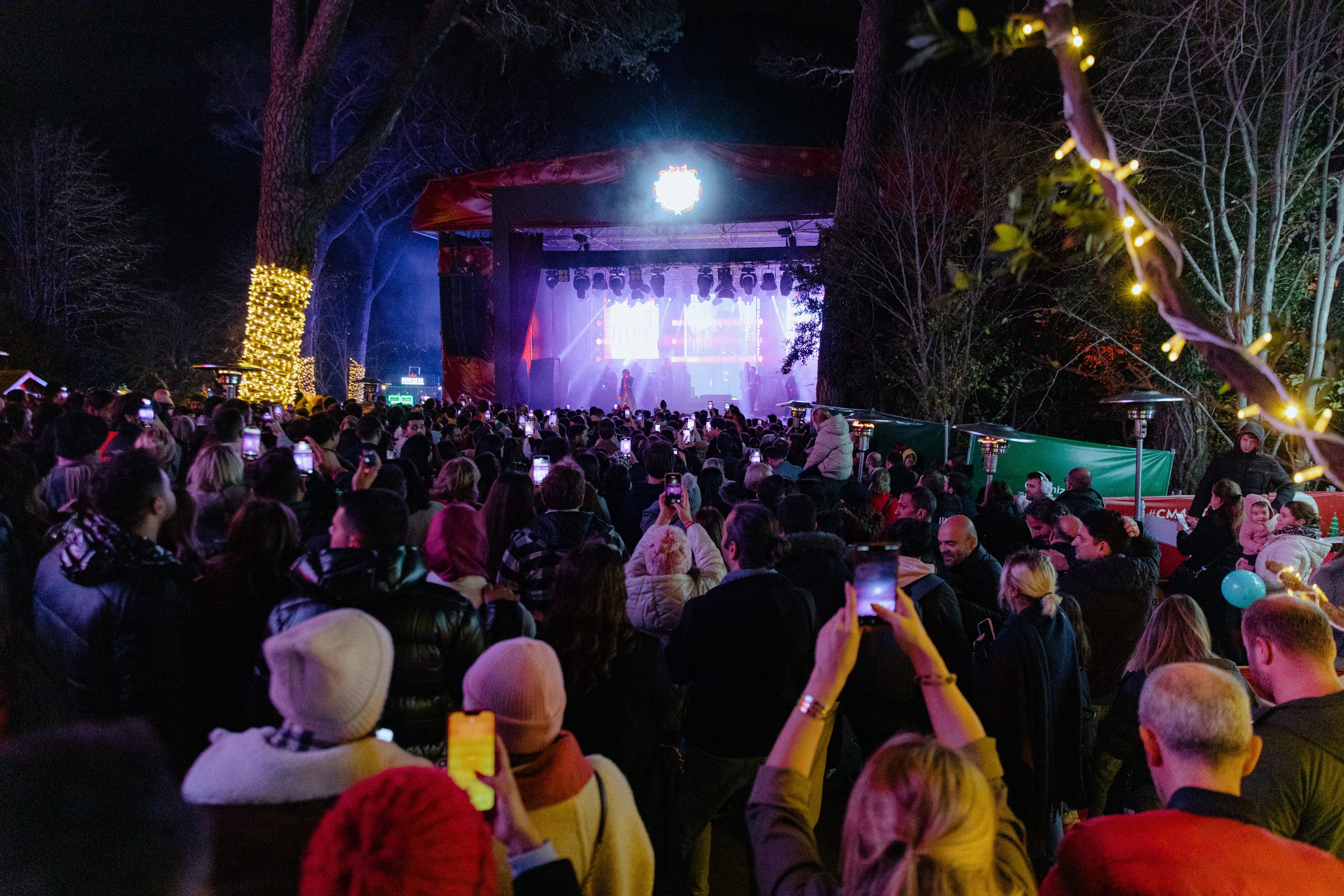 Christmas Market Istanbul. Свадебный и репортажный фотограф
