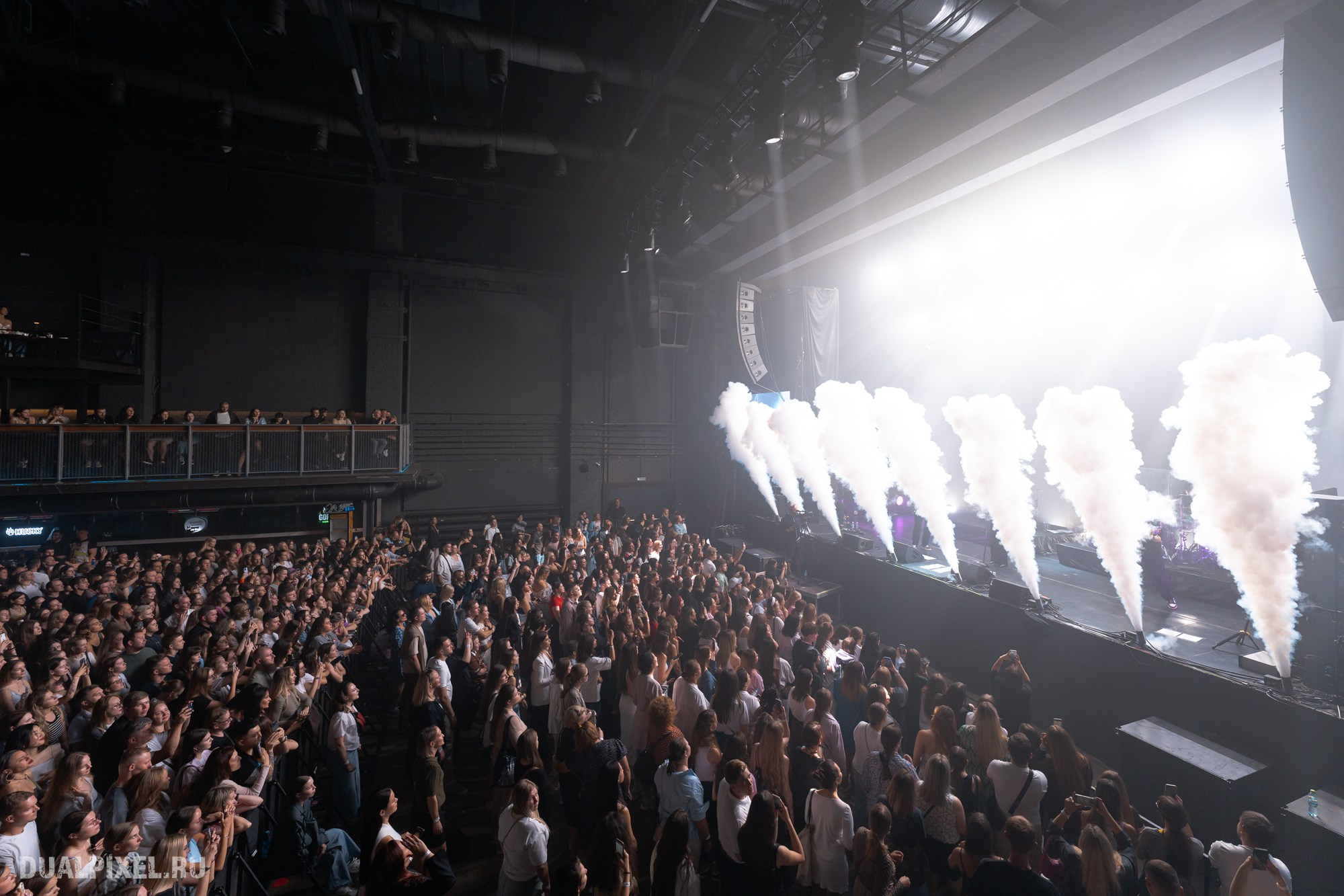 Mona. Магия музыки в кадре: Концертная Фотография