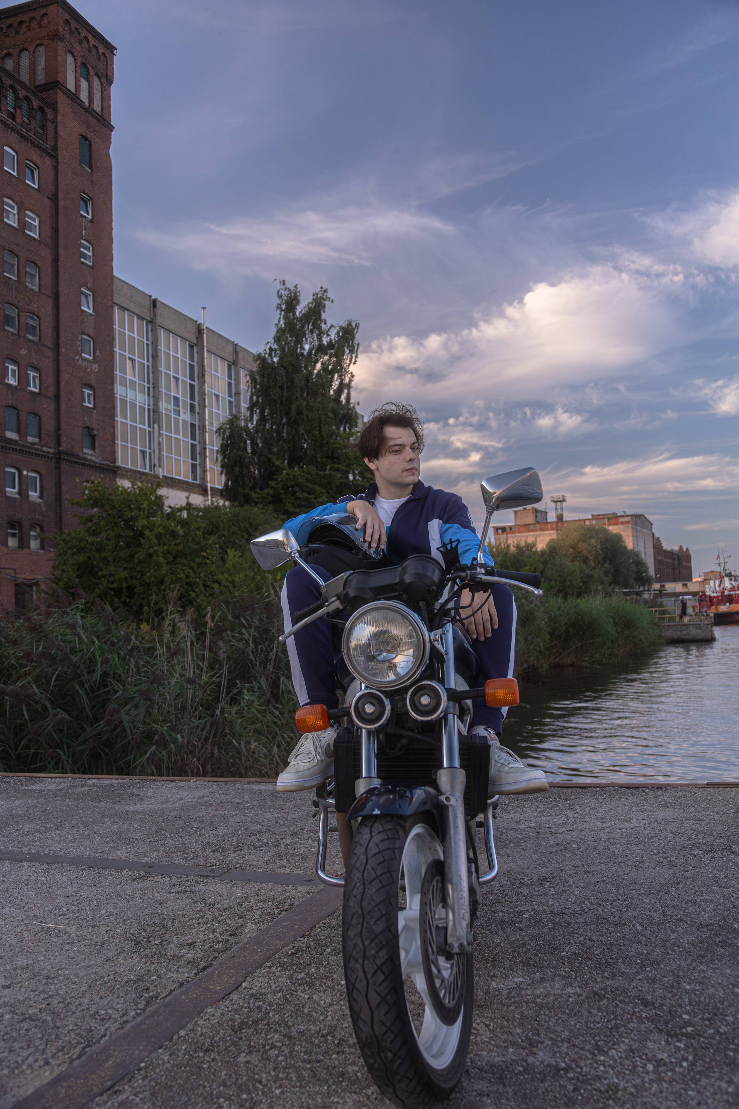 Daniil R. — Digital Noise —