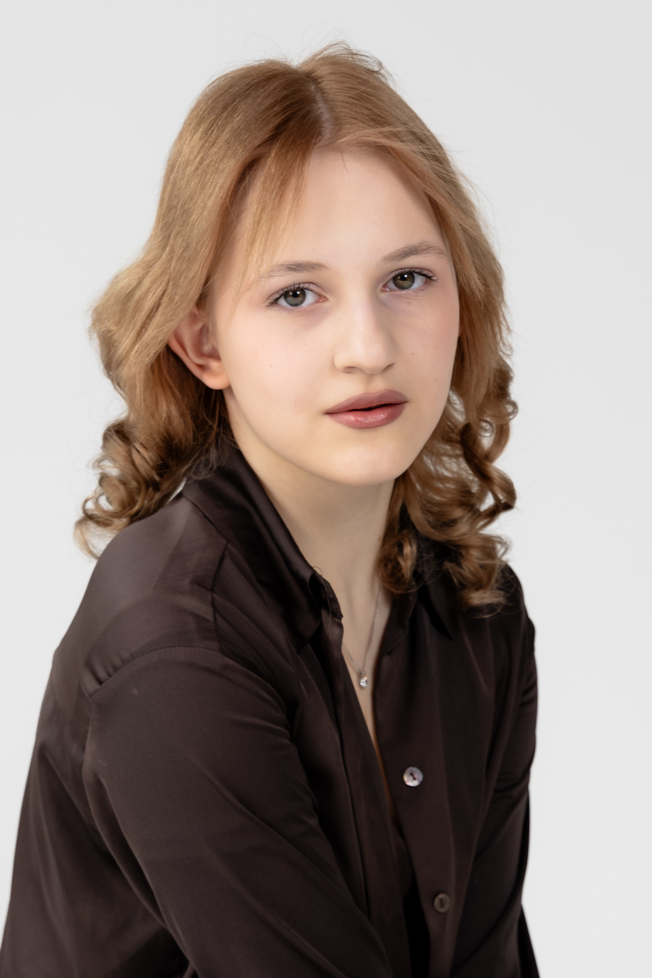 Студийная фотосессия. Фотограф-ретушёр