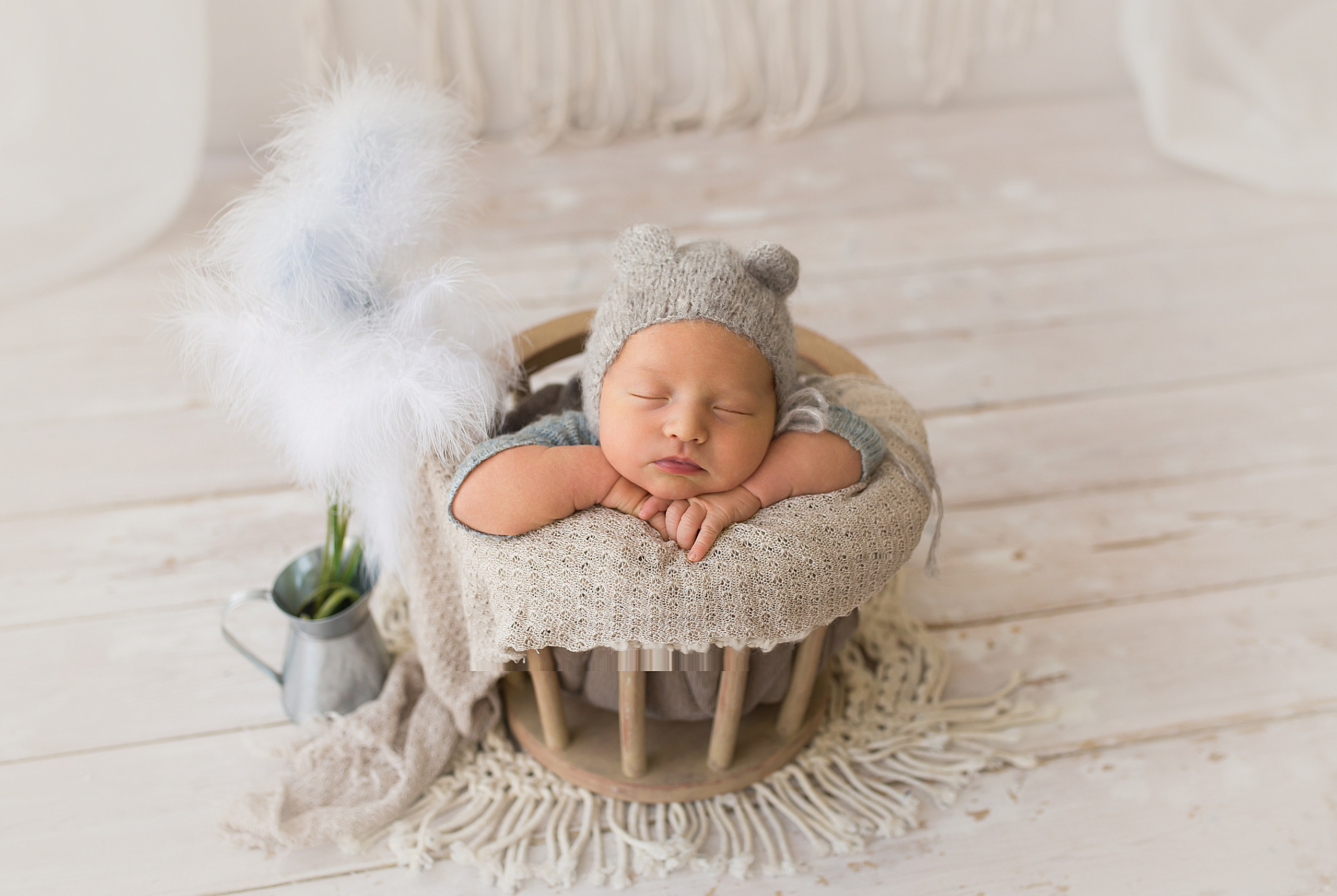 Фотосессия новорождённого. Фотограф новорождённых малышей и детский фотограф В Казани Лана Максим