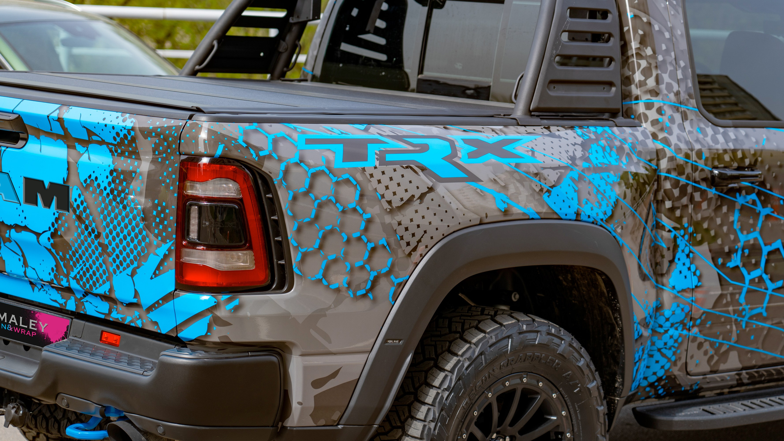 Винилография на RAM TRX. Студия дизайна и оклейки авто Barmaley Design