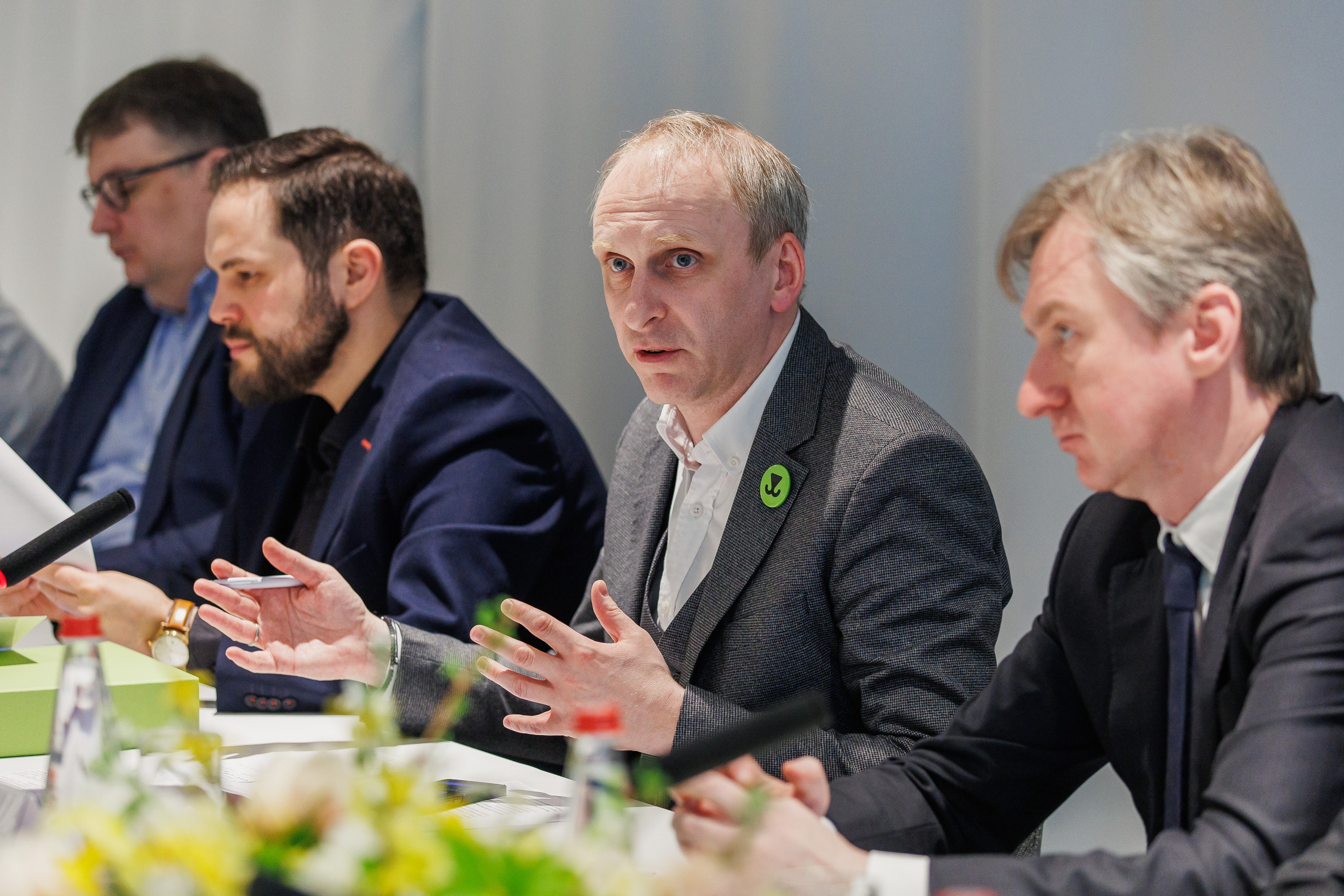 Экспертная дискуссия на тему: “Ответственный подход к созданию детского и семейного контента”. Photographer Danil Aykin