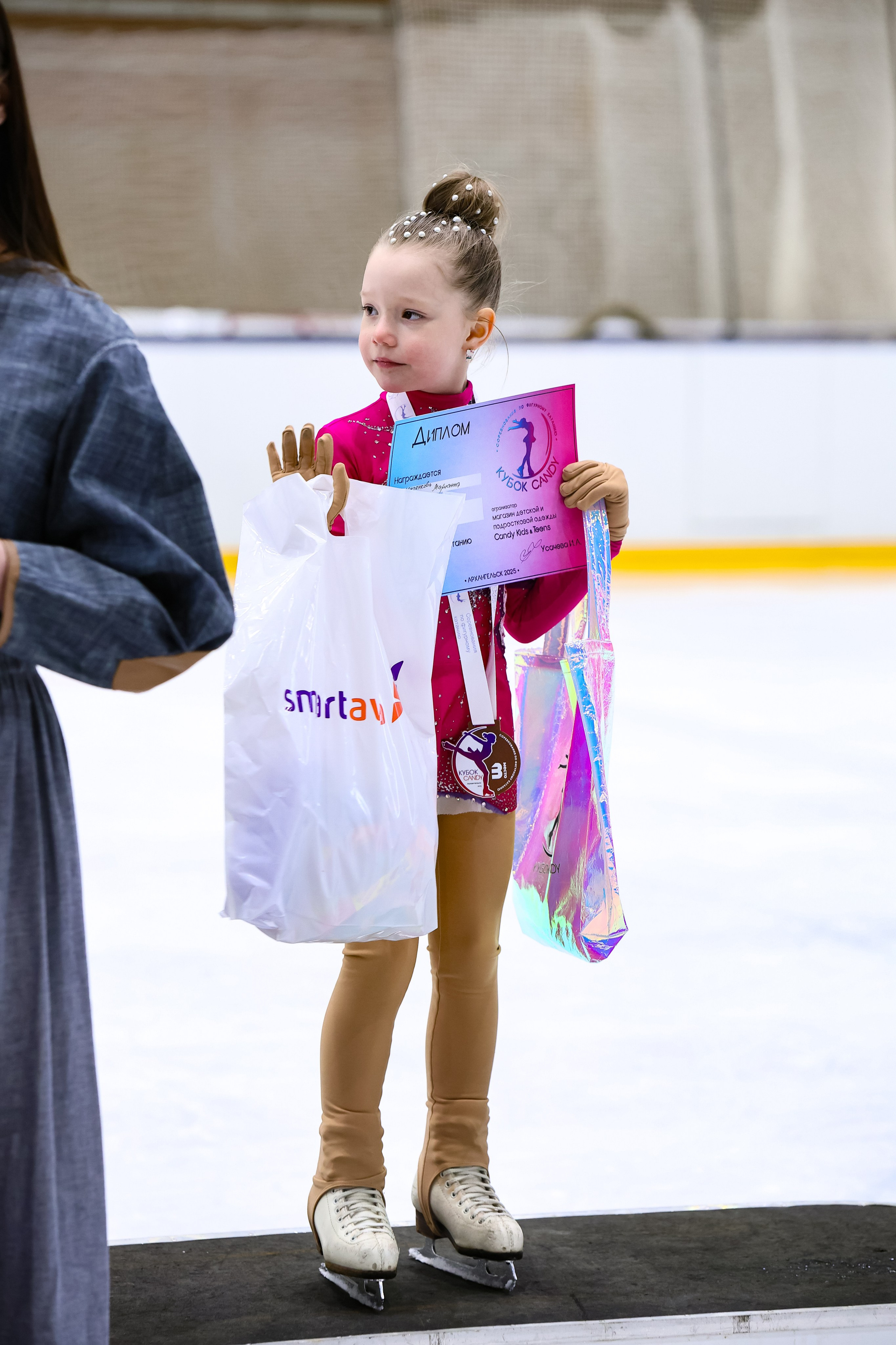 КУБОК CANDY 2025 В АРХАНГЕЛЬСКЕ НАГРАЖДЕНИЕ. ФК Фотограф в Санкт-Петербурге Наталья Понарина