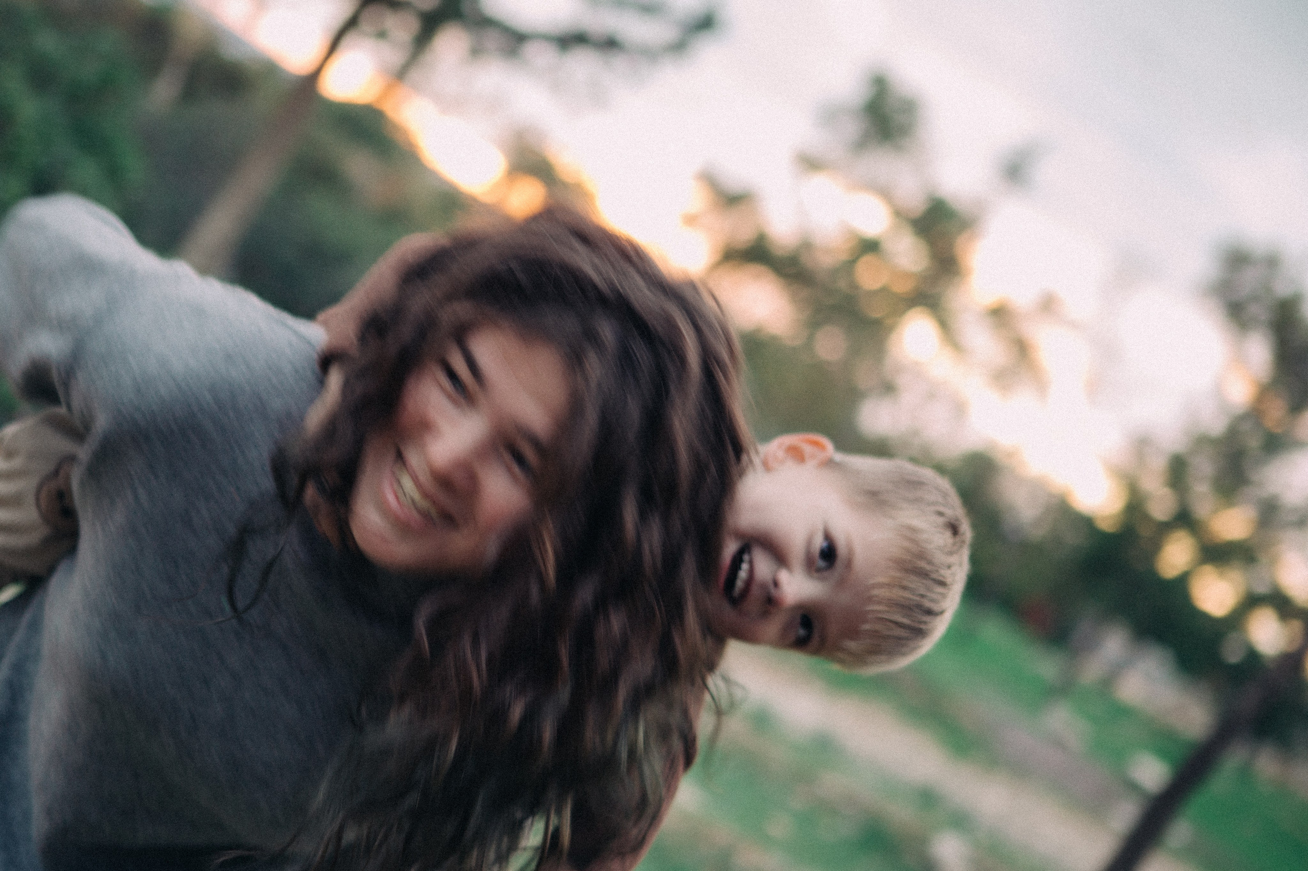 Nastya & Mr. Racoon. Portrait, family and pet photographer in Cyprus, Ksenia Bourdelle