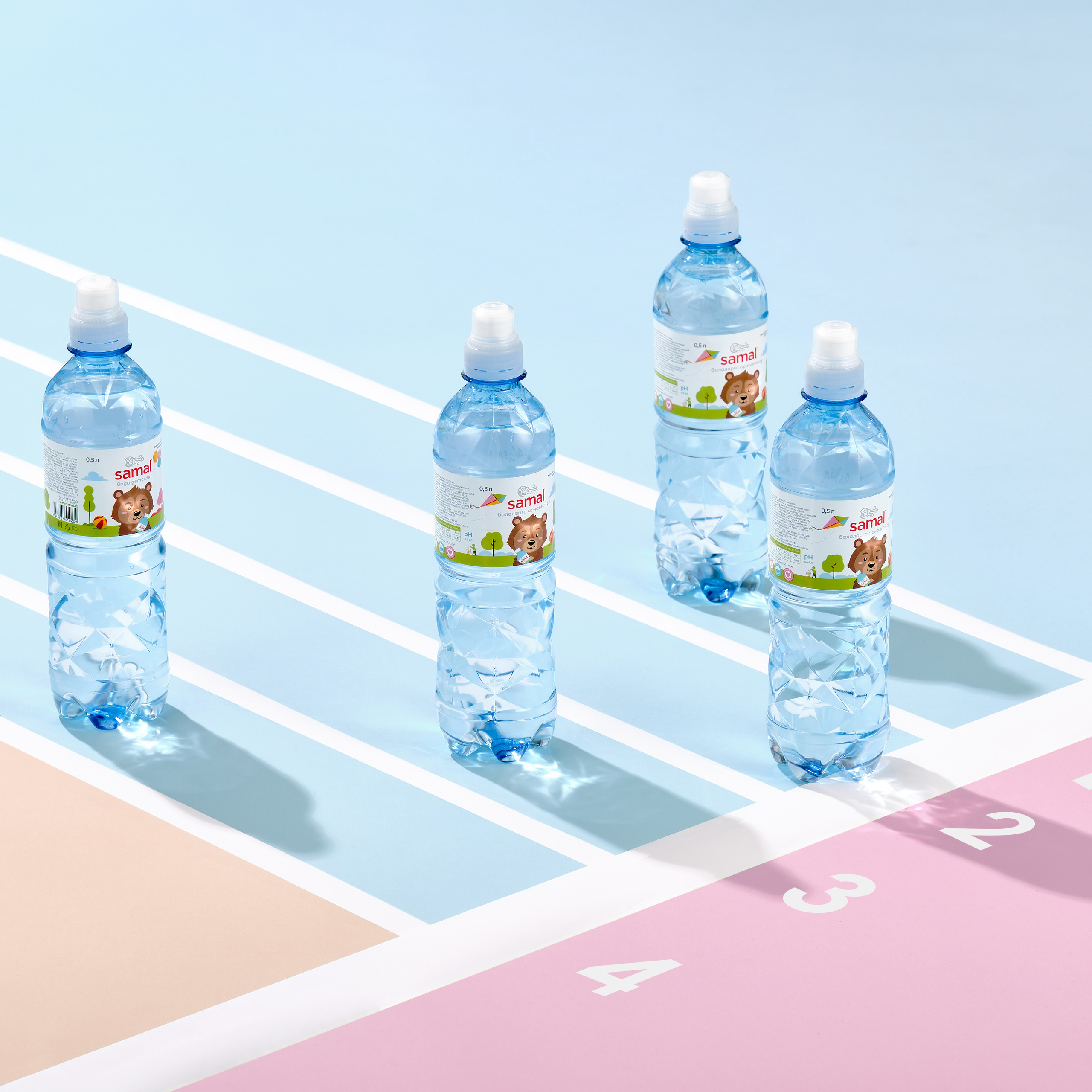 Фотосессия воды SAMAL в спортивной стилизации — рекламный контент для бренда.