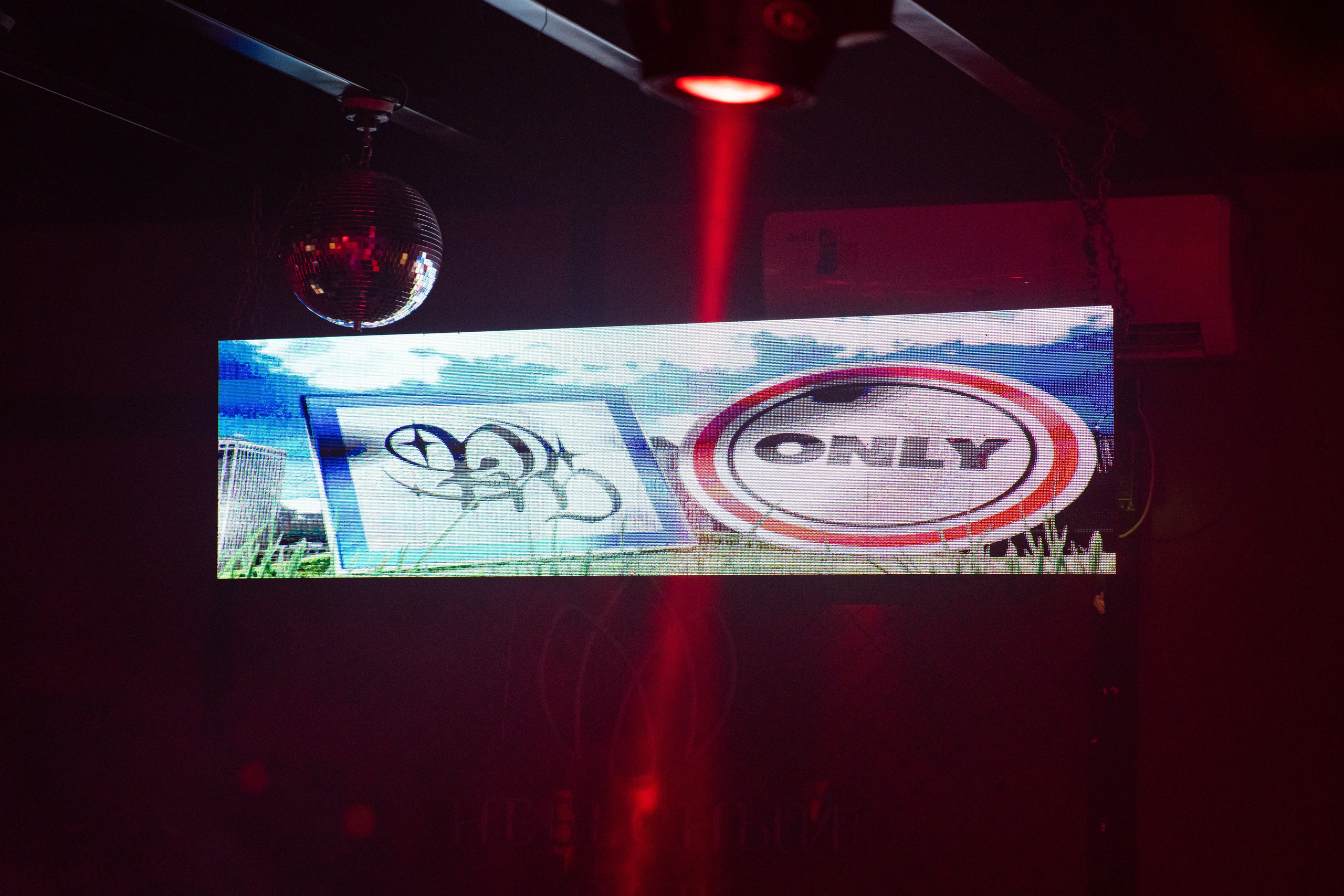 Only Birthday Party & 2HUG + Secret Guest / @Небесный сад. Концертный фотограф в Краснодаре