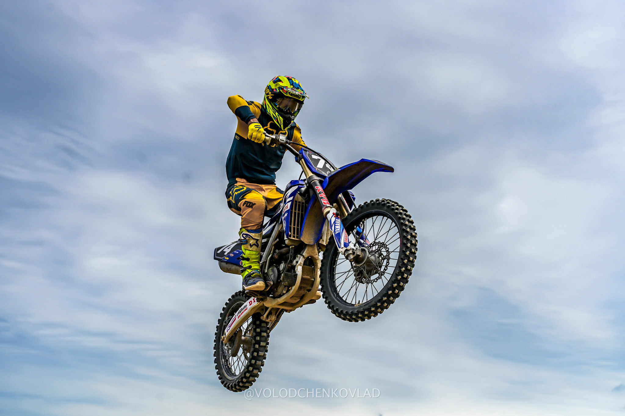 МОТОКРОСС в Холмске. Фоторепортажи Сахалина