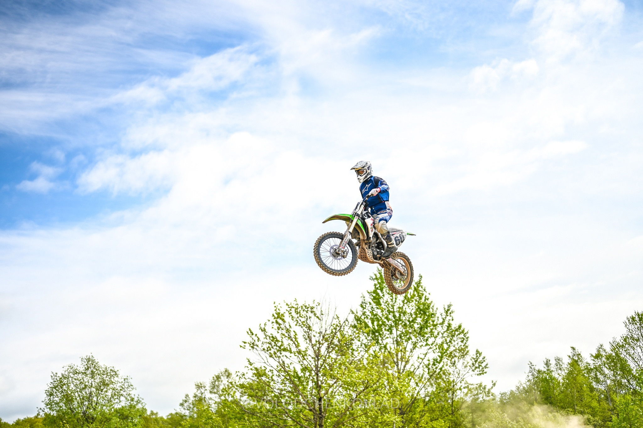 Тренировка по мотокроссу. Фоторепортажи Сахалина