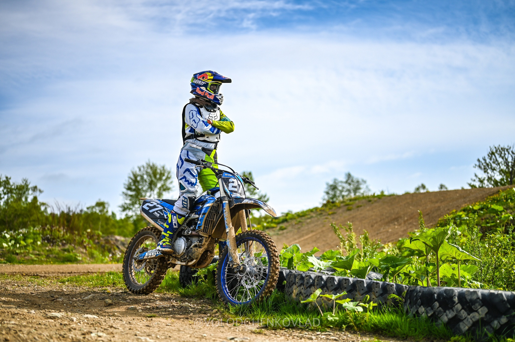 Тренировка по мотокроссу. Фоторепортажи Сахалина