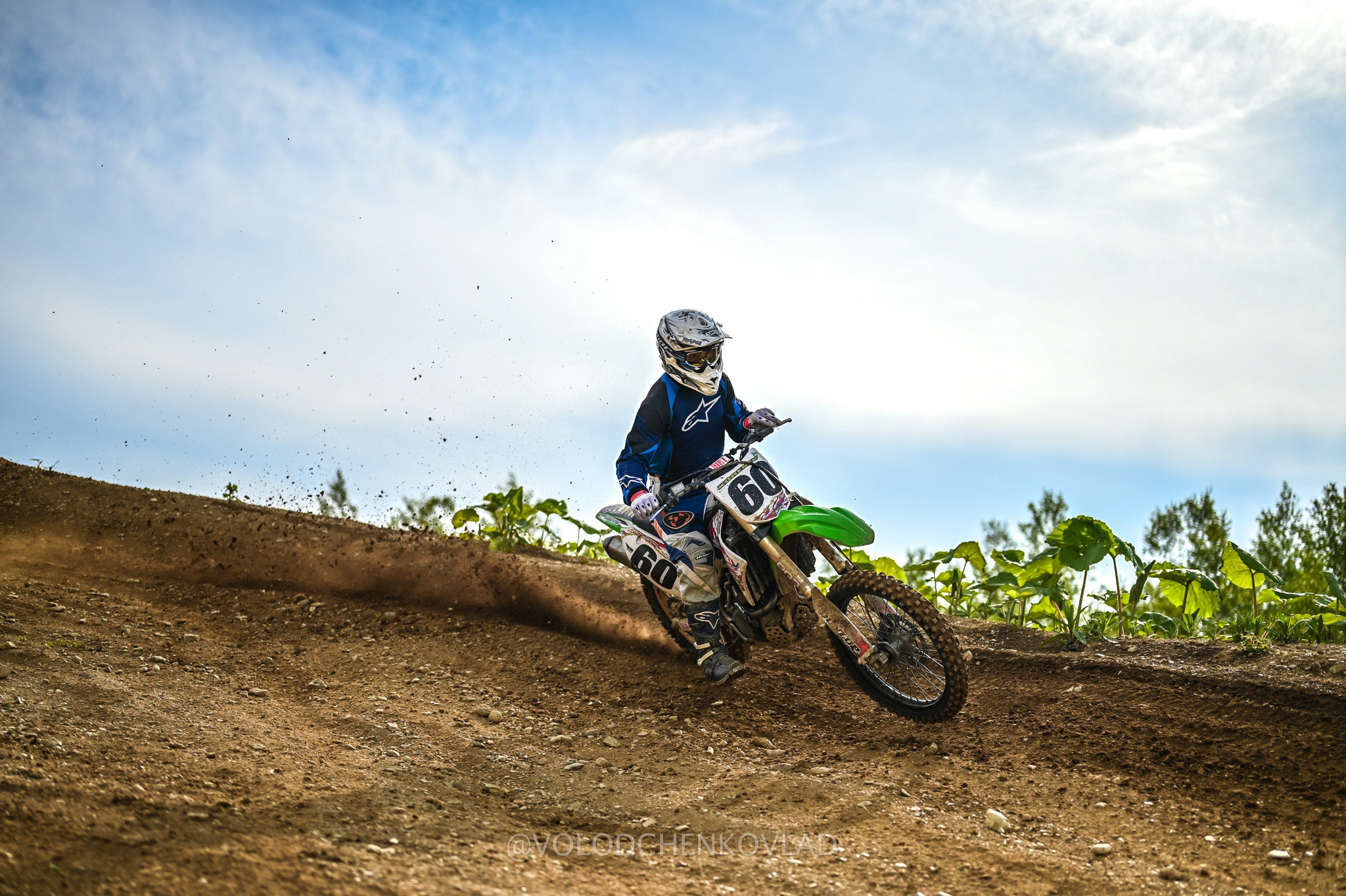 Тренировка по мотокроссу. Фоторепортажи Сахалина