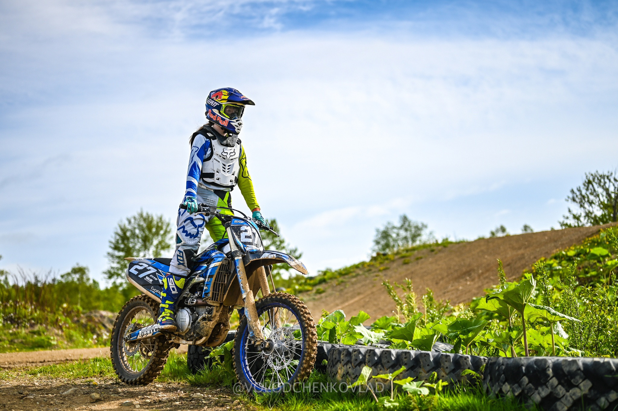 Тренировка по мотокроссу. Фоторепортажи Сахалина