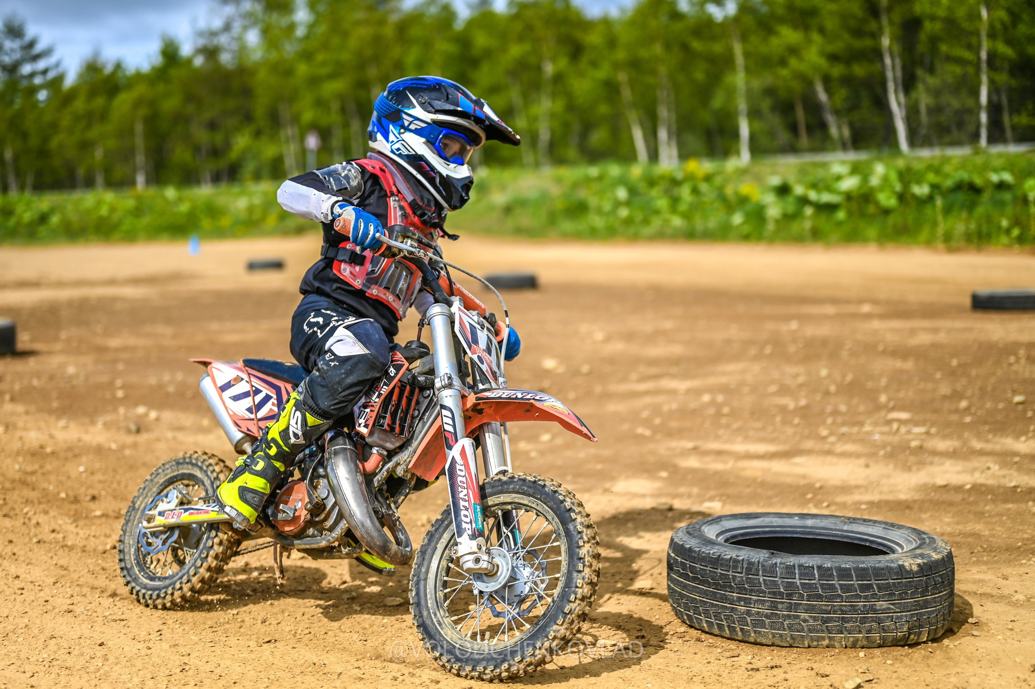 Тренировка по мотокроссу. Фоторепортажи Сахалина