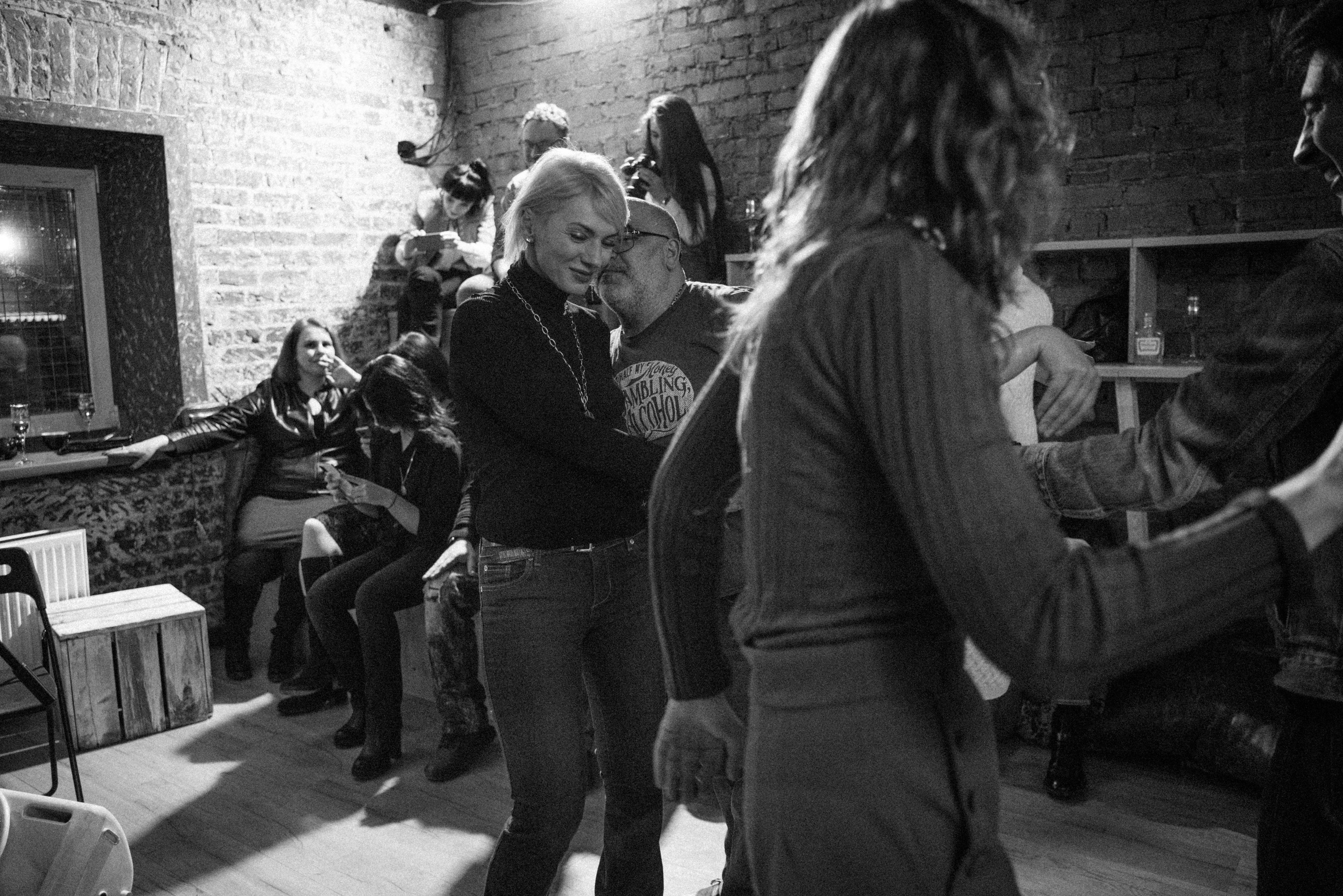 Квартирник у Саакяна «The Boneshakers». Семейный и свадебный фотограф Катя Антонова Москва Сочи