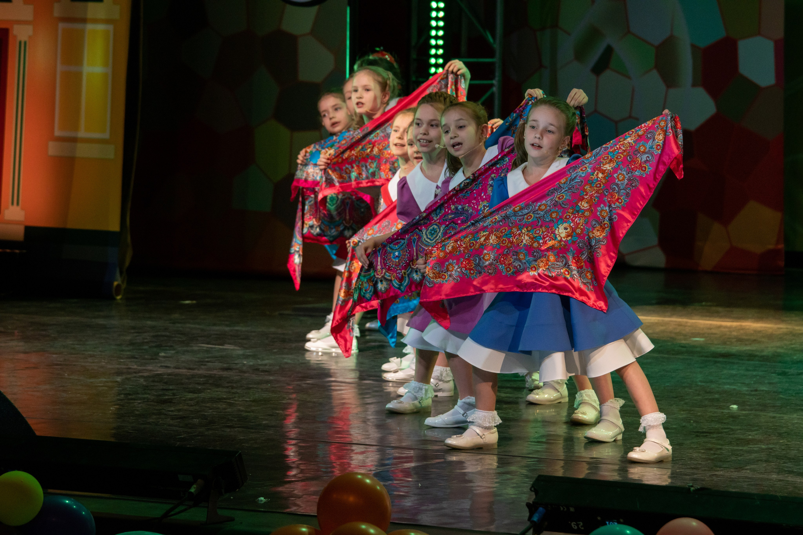 Съёмка концерта для Домисольки, большой концертный зал Космос. «Студия DRONAVT`s» — видеосъёмка и фотография г. Москва