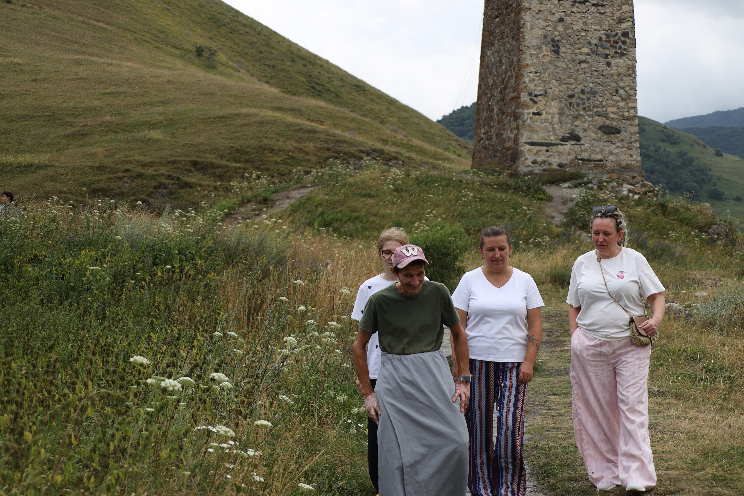 Северная Осетия июль 2025 год. Кармадон, Даргивз и Цей. Семейный детский фотограф Краснодарский край Оксана Колос