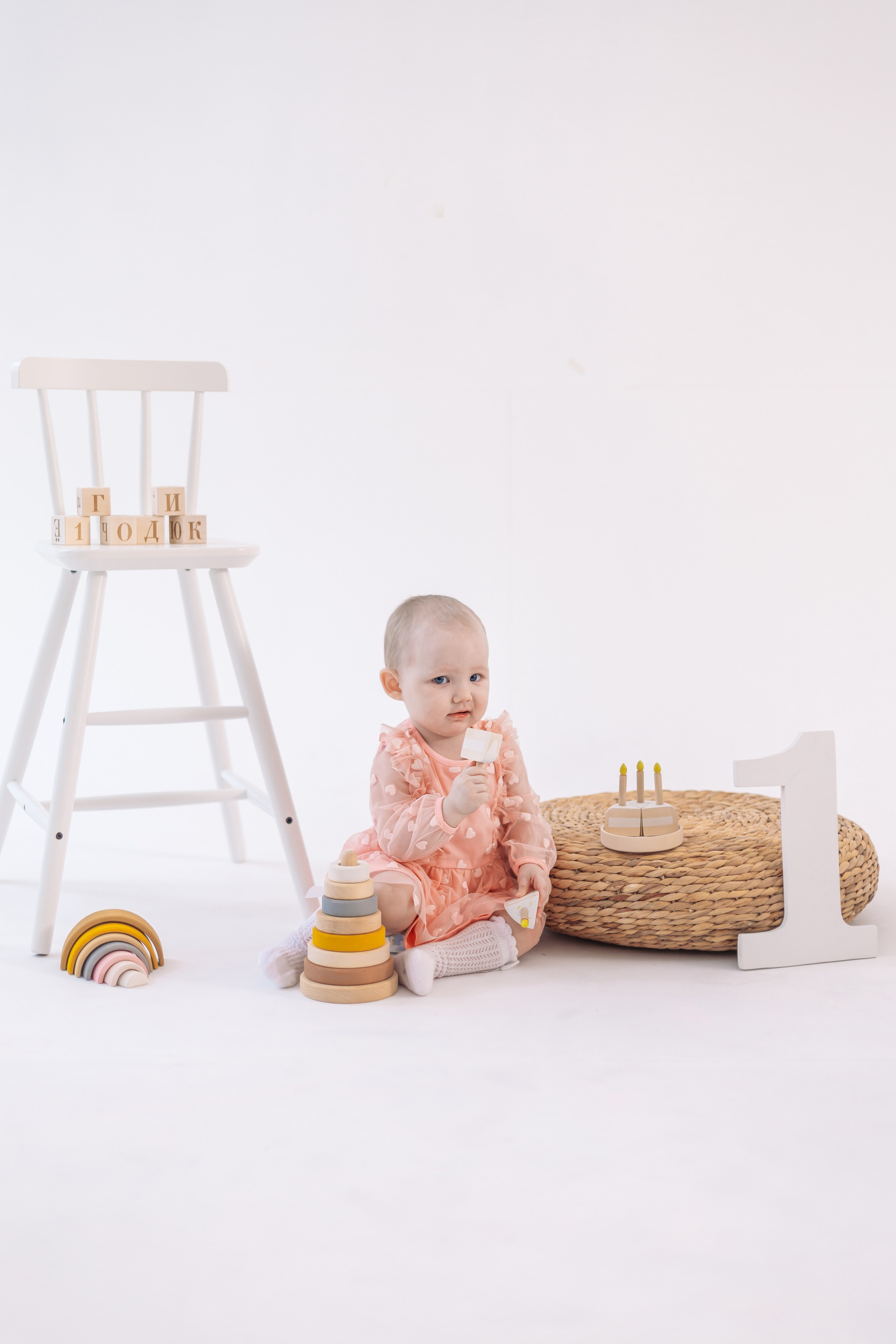 Фотосессия к годику для девочки. Семейный и художественный фотограф в Тюмени Юлия Логинова