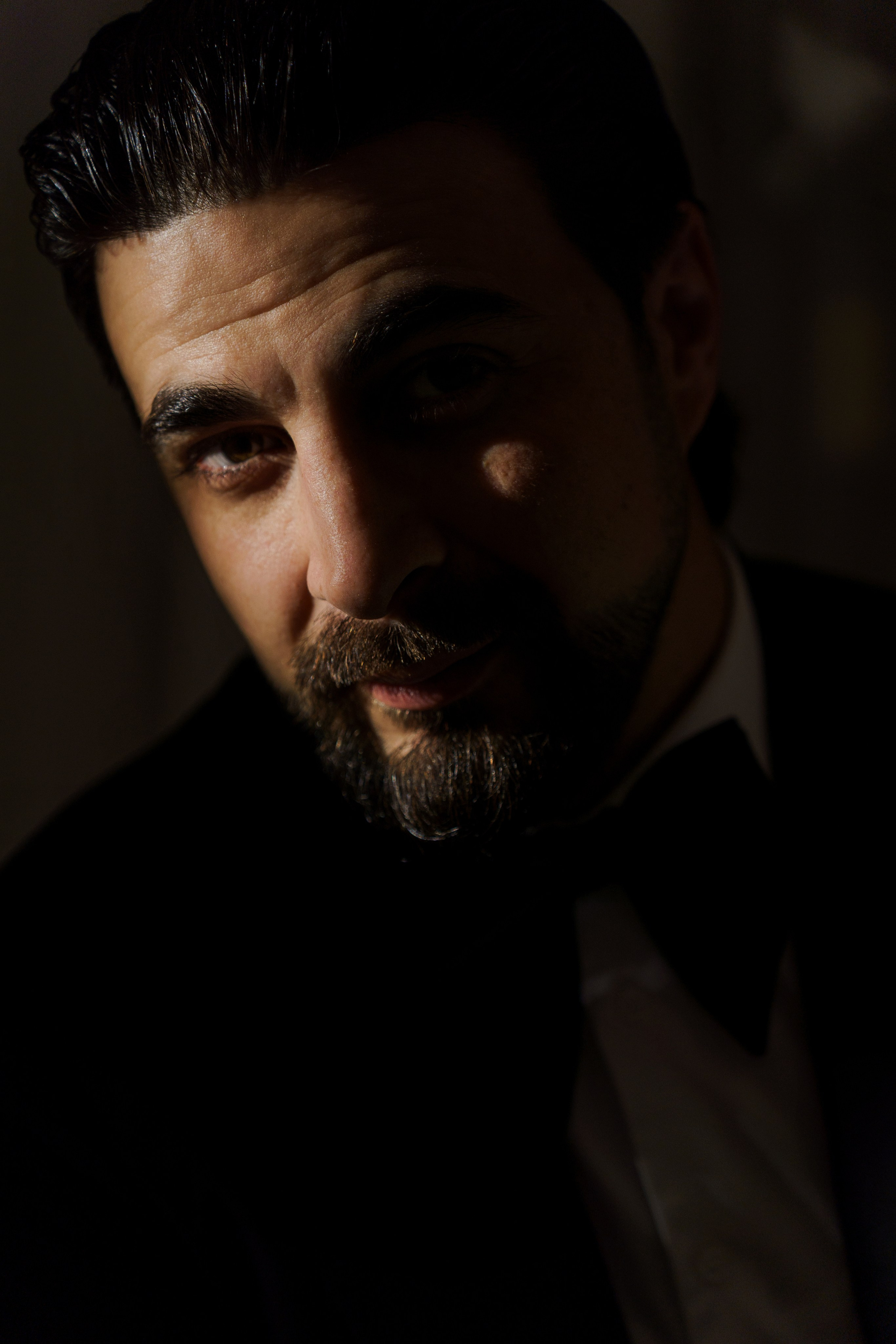 Красивое обручение на берегу чёрного моря в Лермонтово от ТВИНС СТУДИО. ТВИНС СТУДИО — лучшие свадебные фотографы и видеографы в Краснодаре