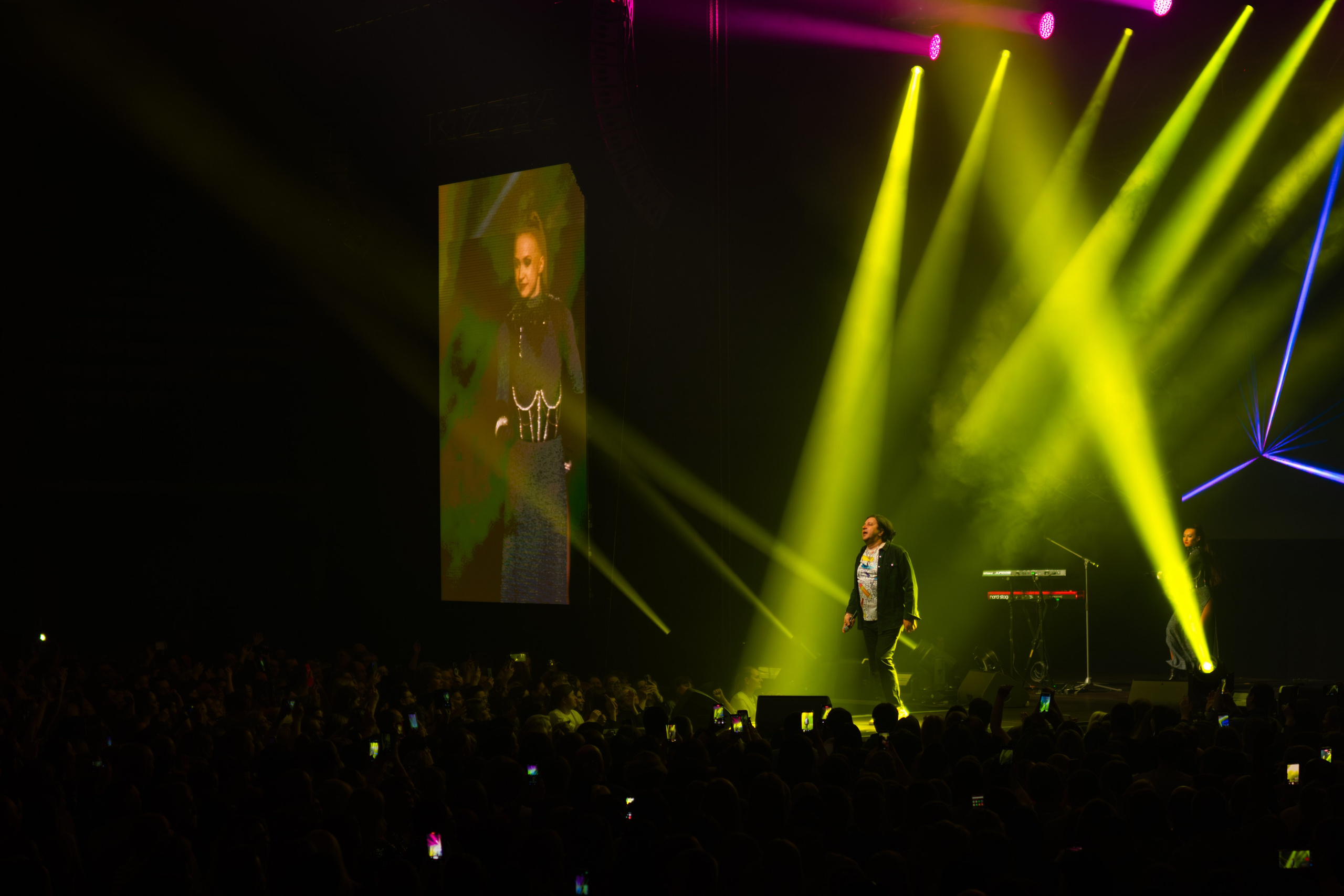 Дискотека 90-х. ОБЪЕКТИВно, он хорош | фото- и видеосъёмка в Брянске | Миша Напреенко