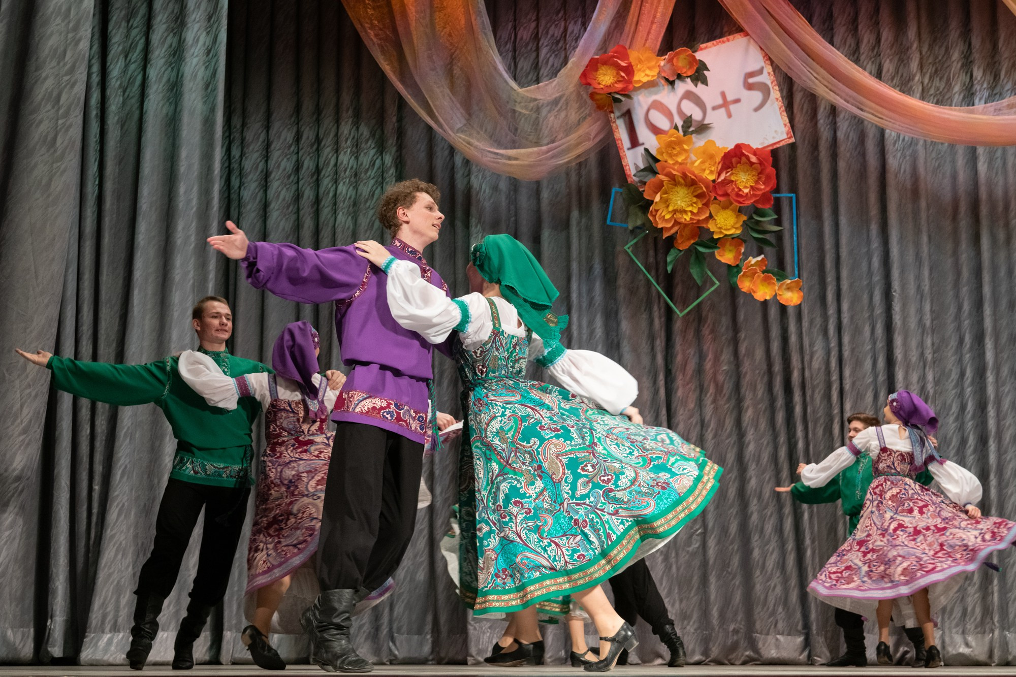 Юбилей ДК Красный Перекоп. 100+5. Фотосъёмка интерьеров и архитектуры гостиниц, промышленная съёмка