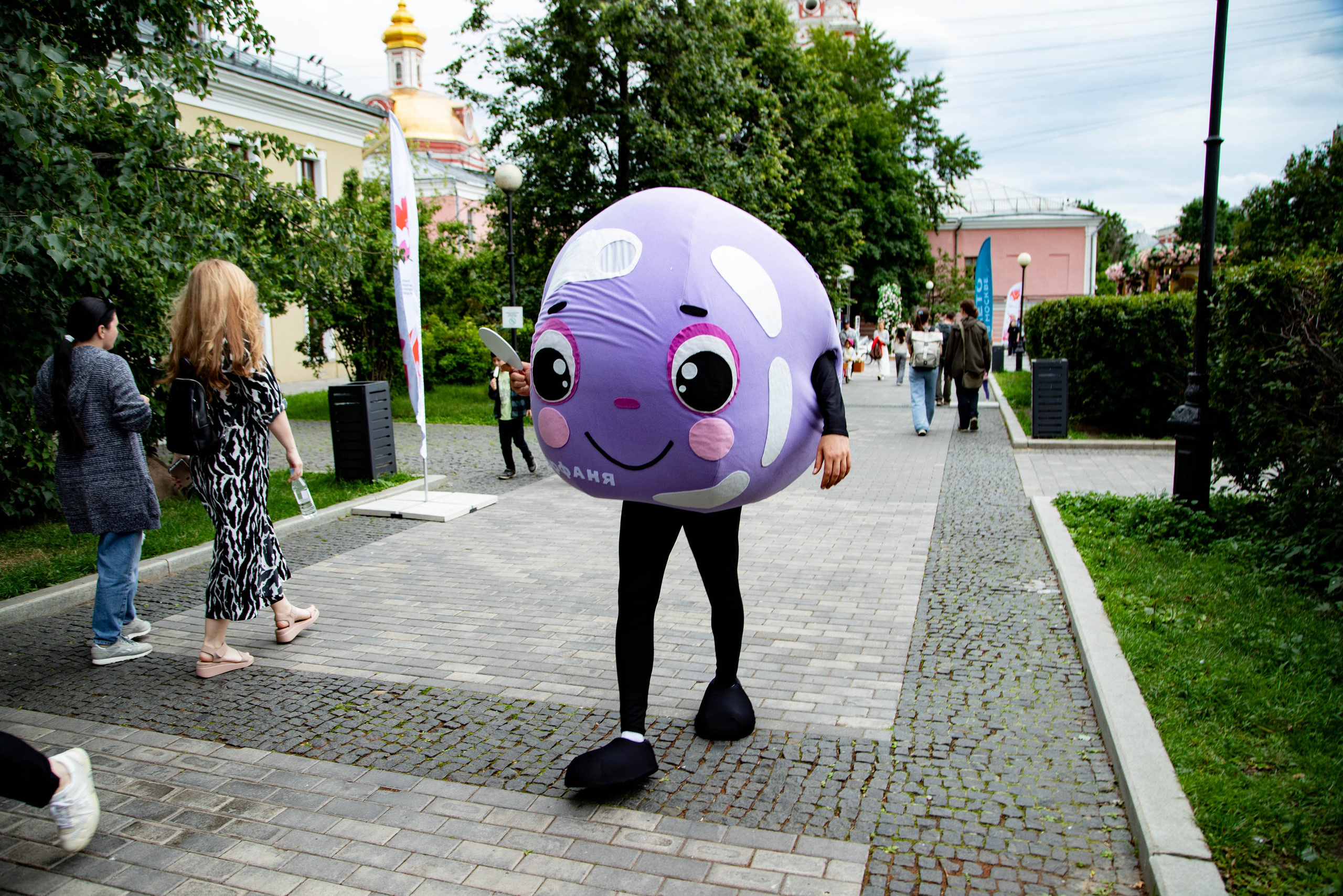 Съемка для благотворительного фонда. Женский фотограф в Москве Рина Леонтьева