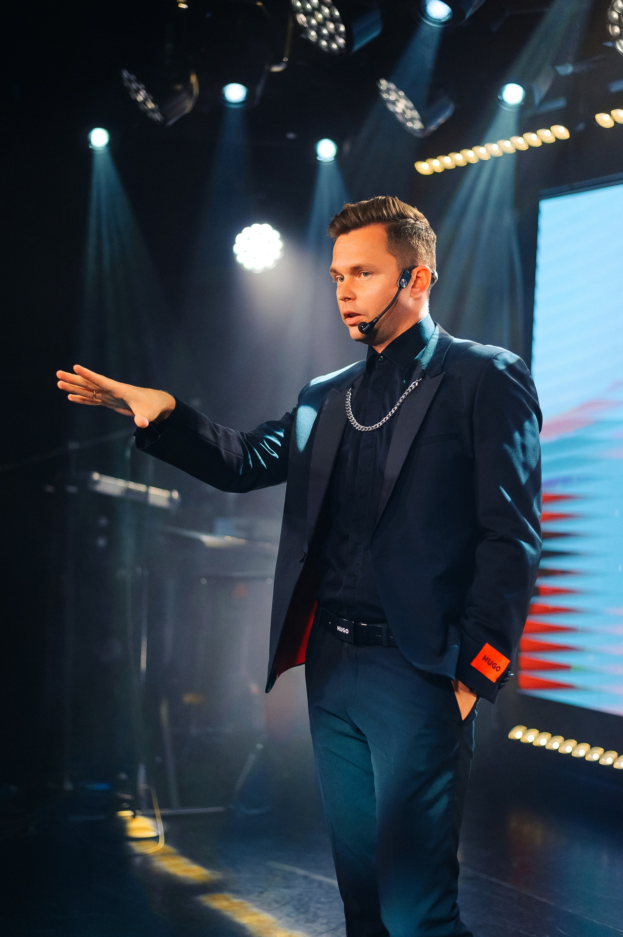 Годовщина свадьбы в Atmosfera. Свадебный фотограф в Екатеринбурге Артём Зайнетдинов